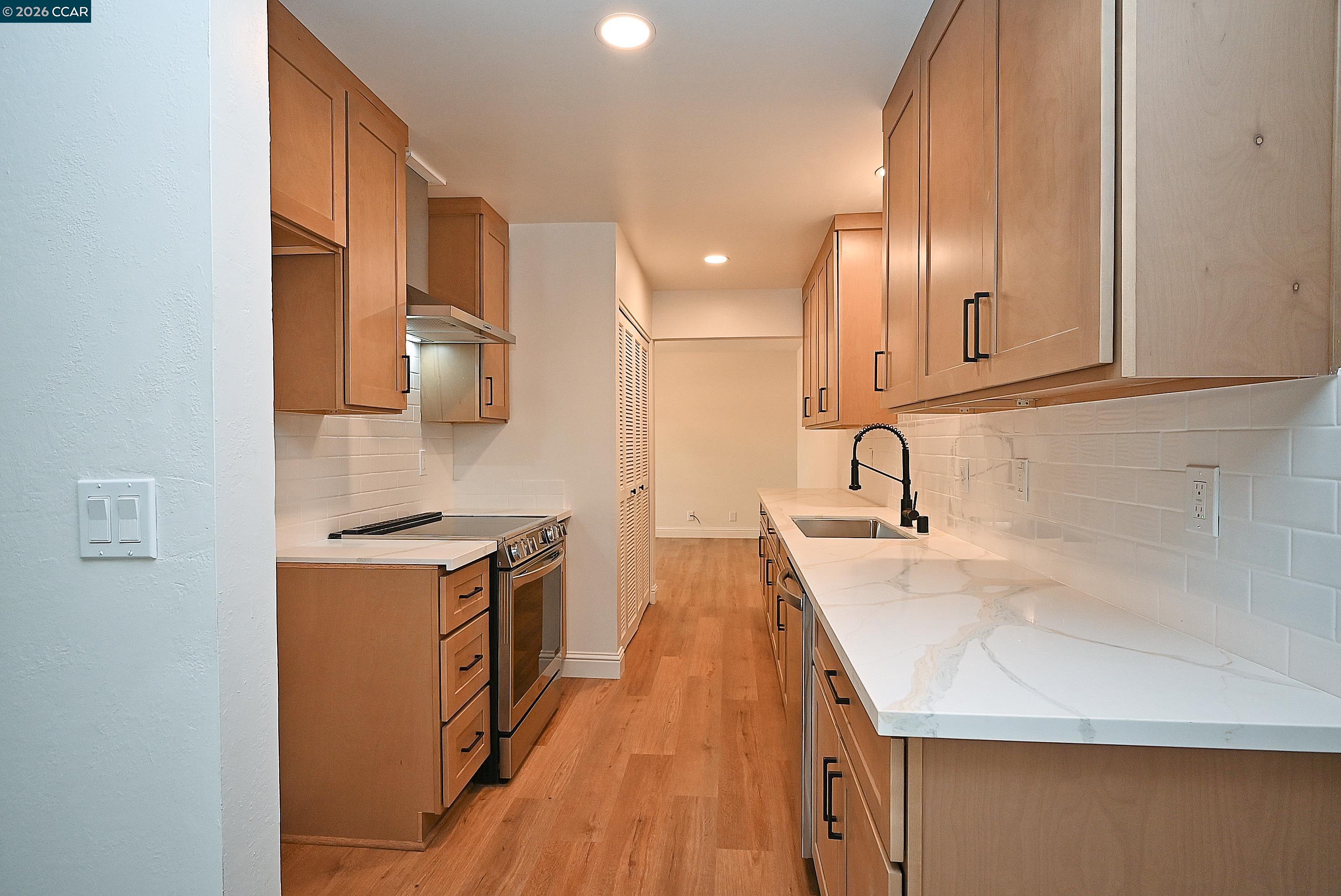 Photo #22: 41133257 Listing: Photo #22