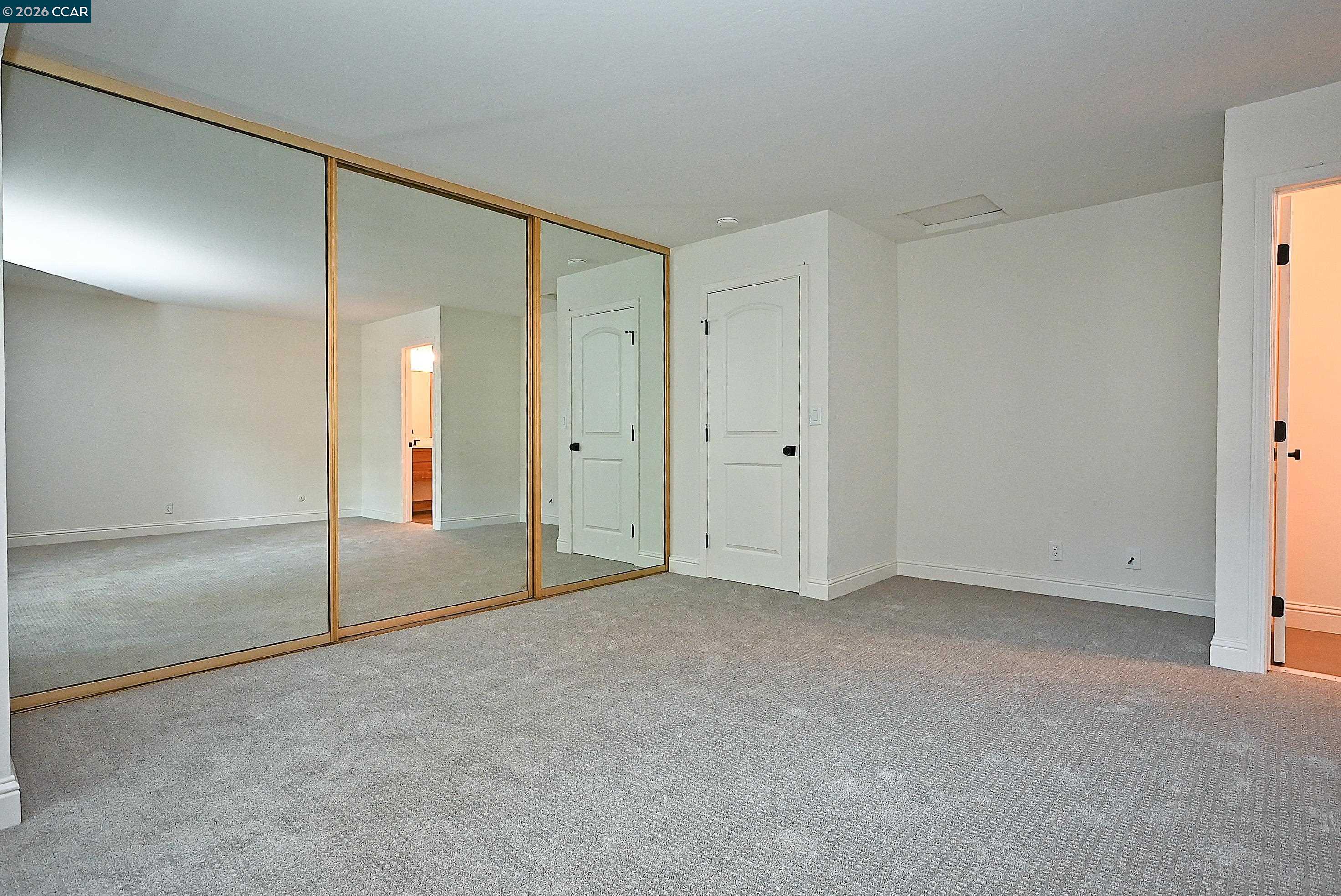 Photo #35: 41133257 Listing: Photo #35