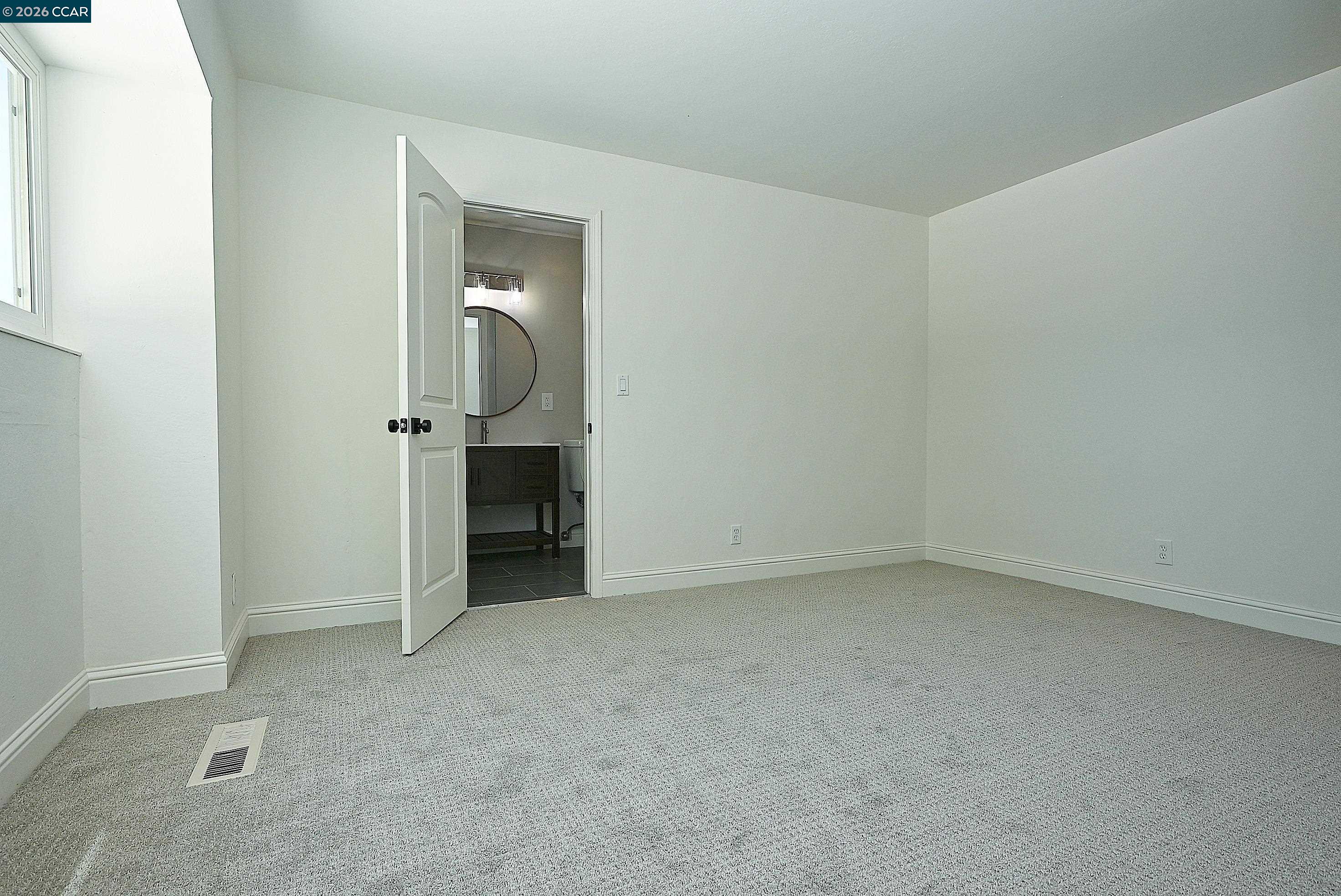 Photo #39: 41133257 Listing: Photo #39