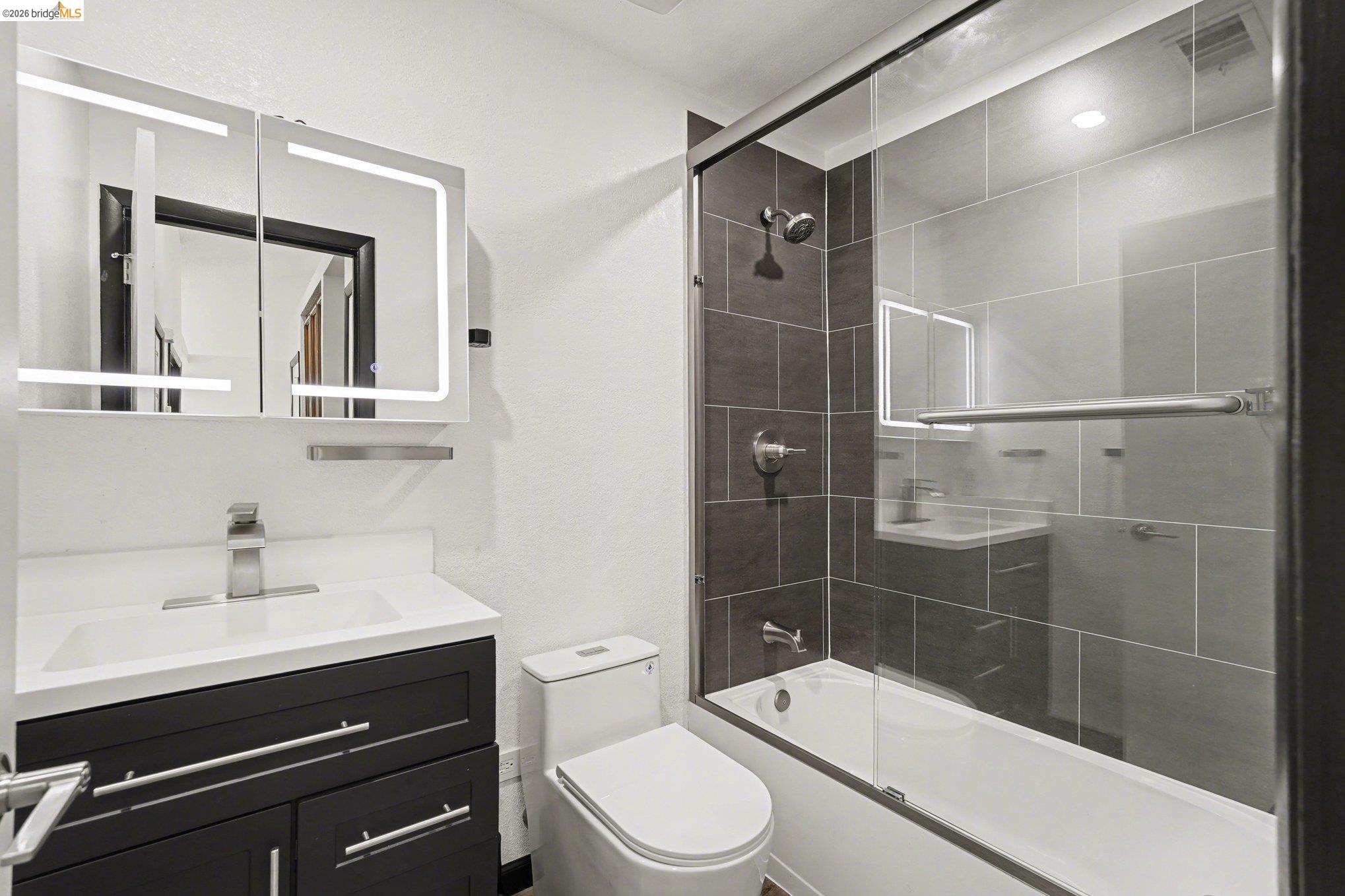 Photo #18: 41133265 Listing: Photo #18