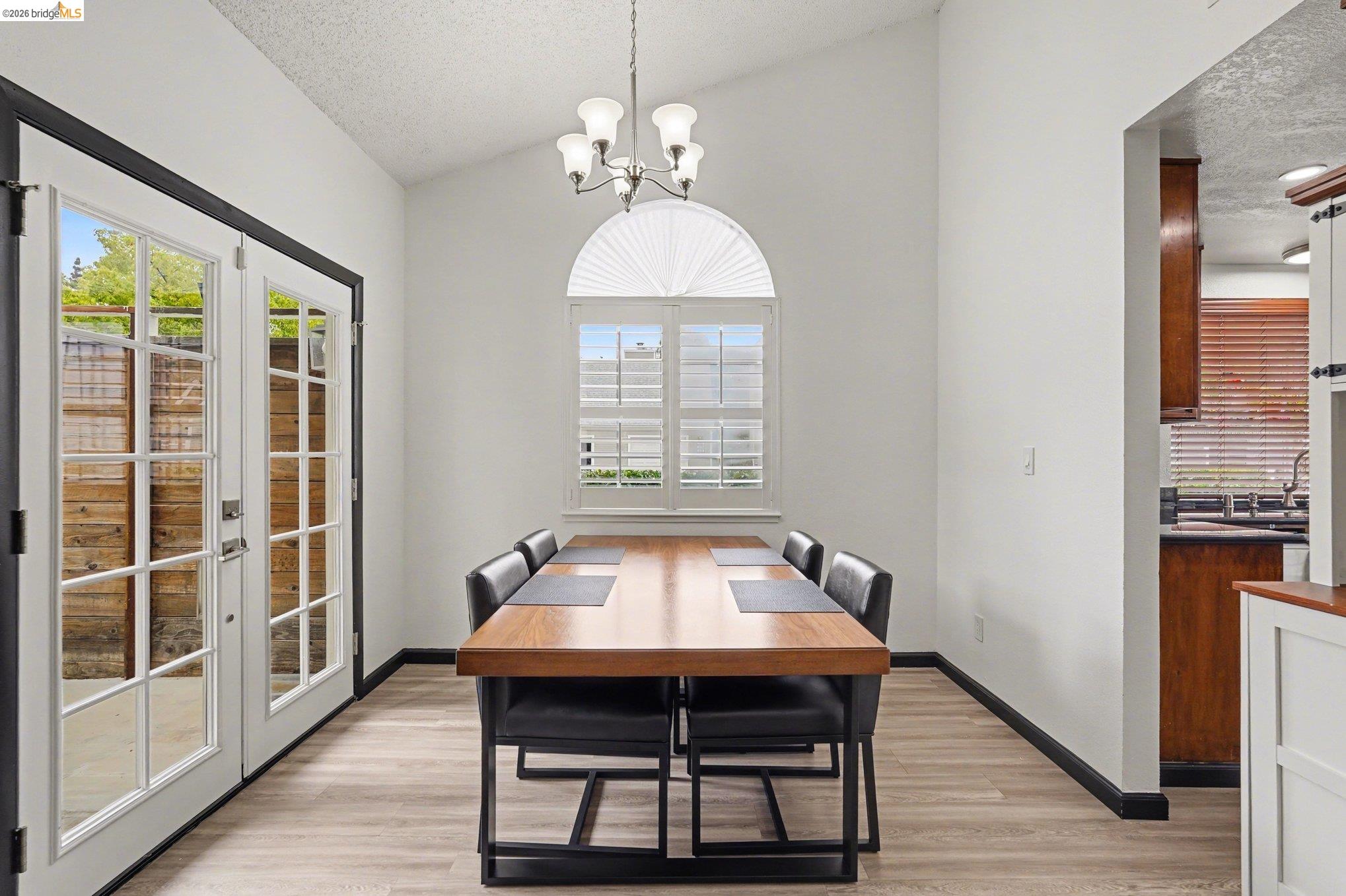 Photo #7: 41133265 Listing: Photo #7