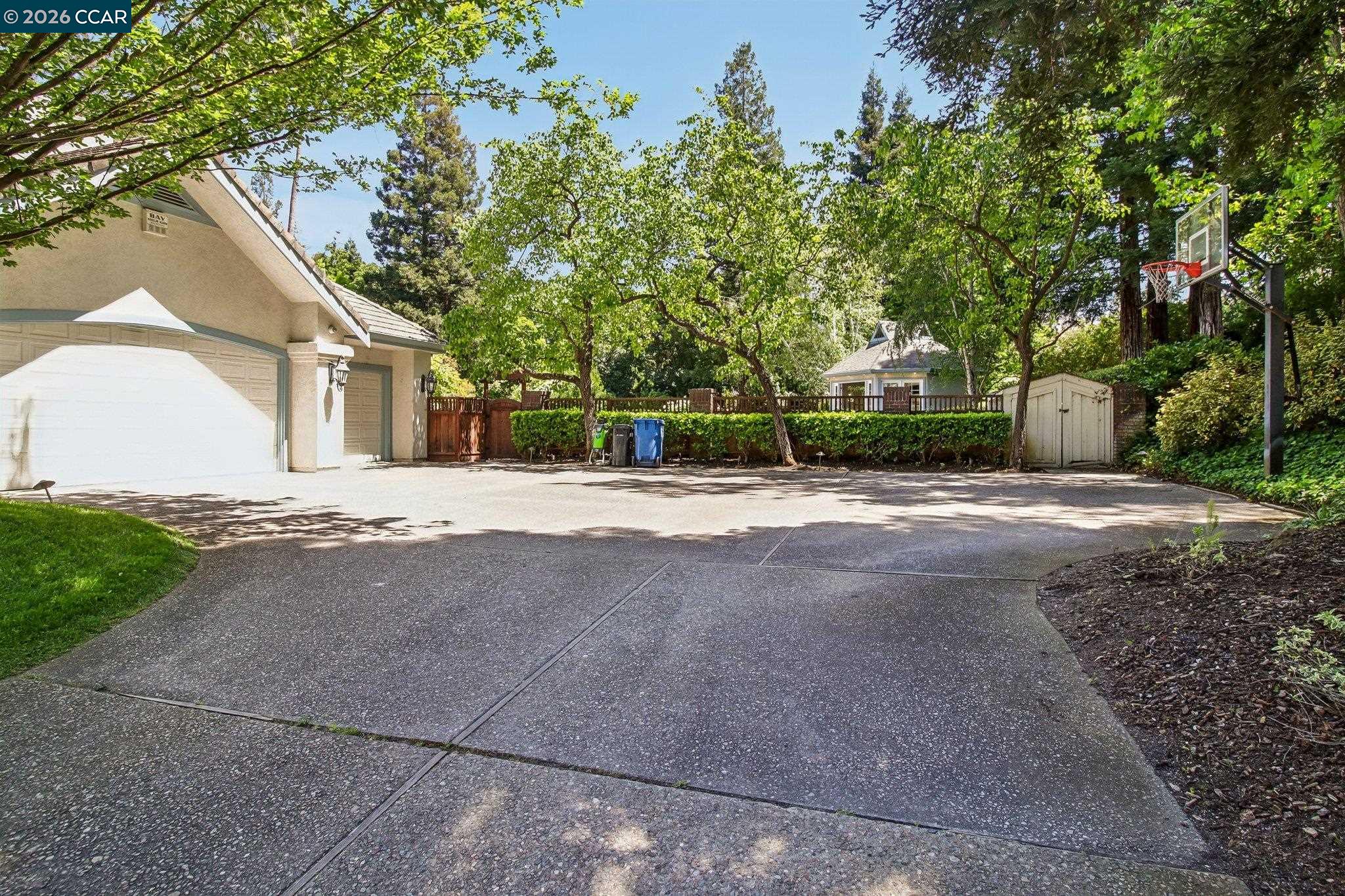 31 Tierra Verde Ct, Walnut Creek CA 94598 — photo 8
