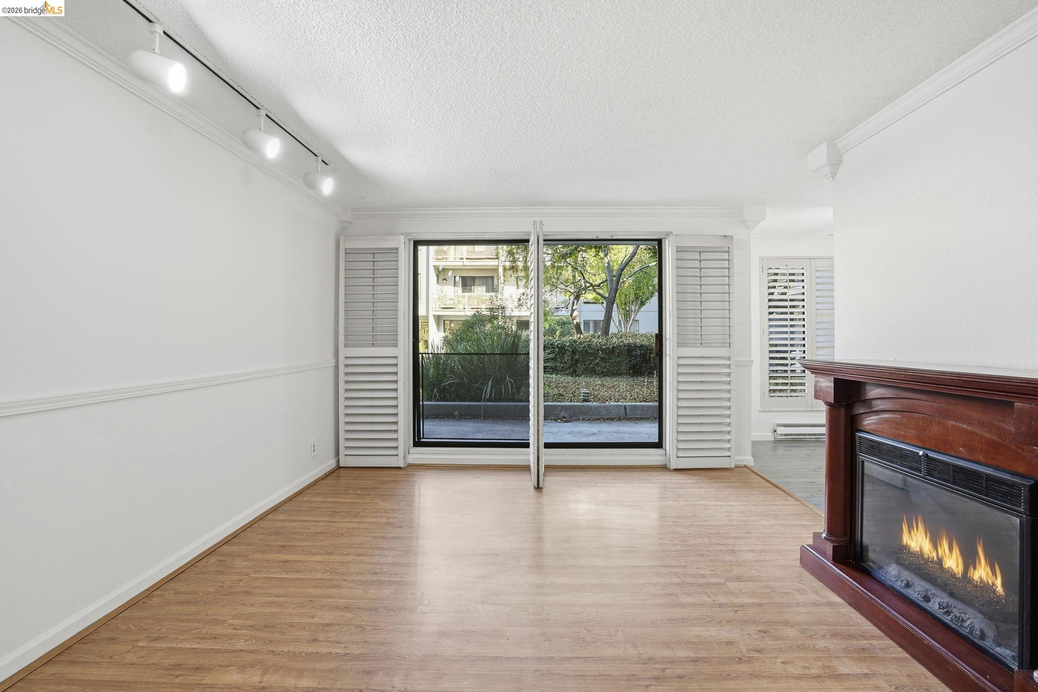 Photo #16: 41133290 Listing: Photo #16