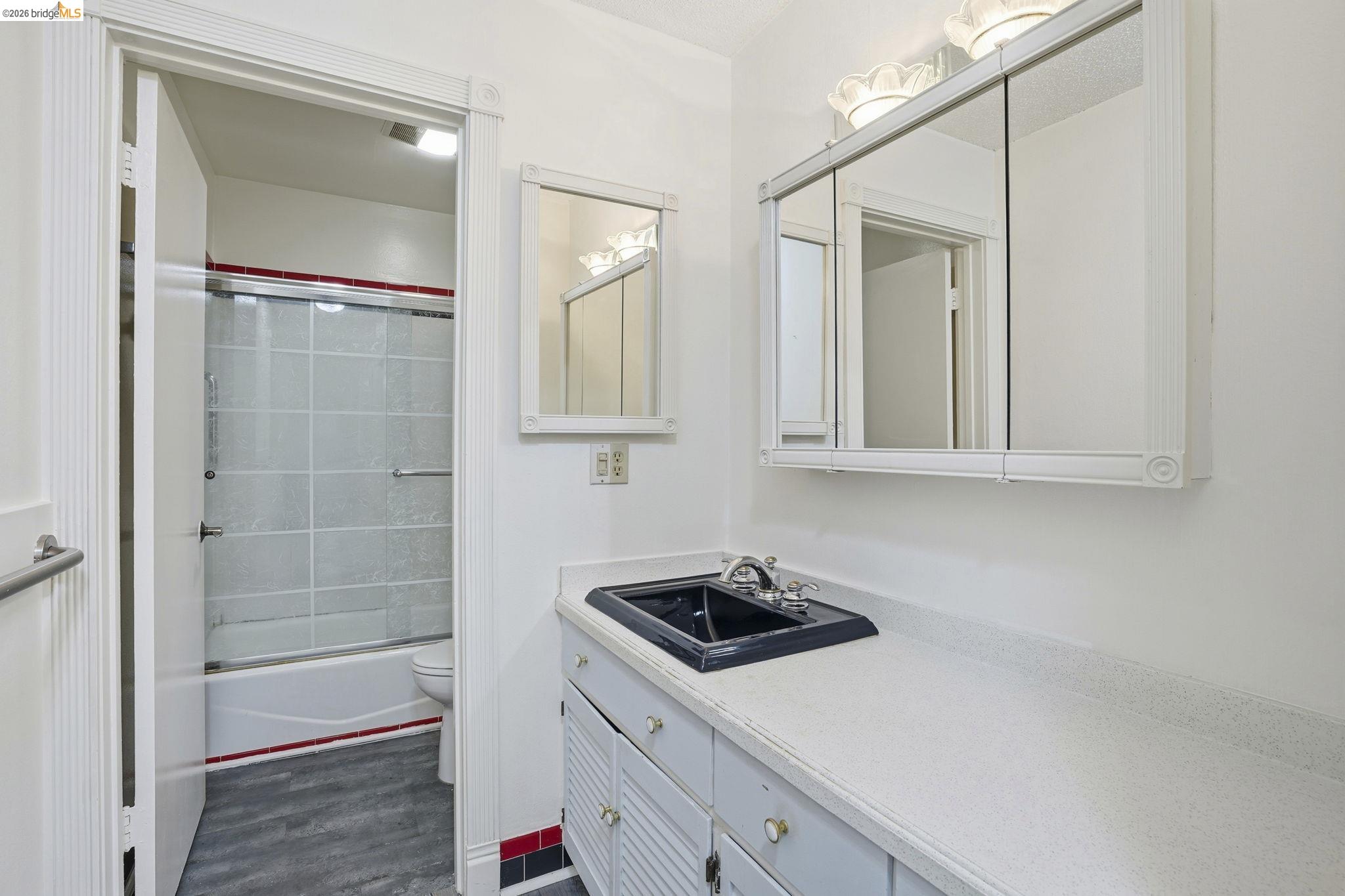 Photo #34: 41133290 Listing: Photo #34
