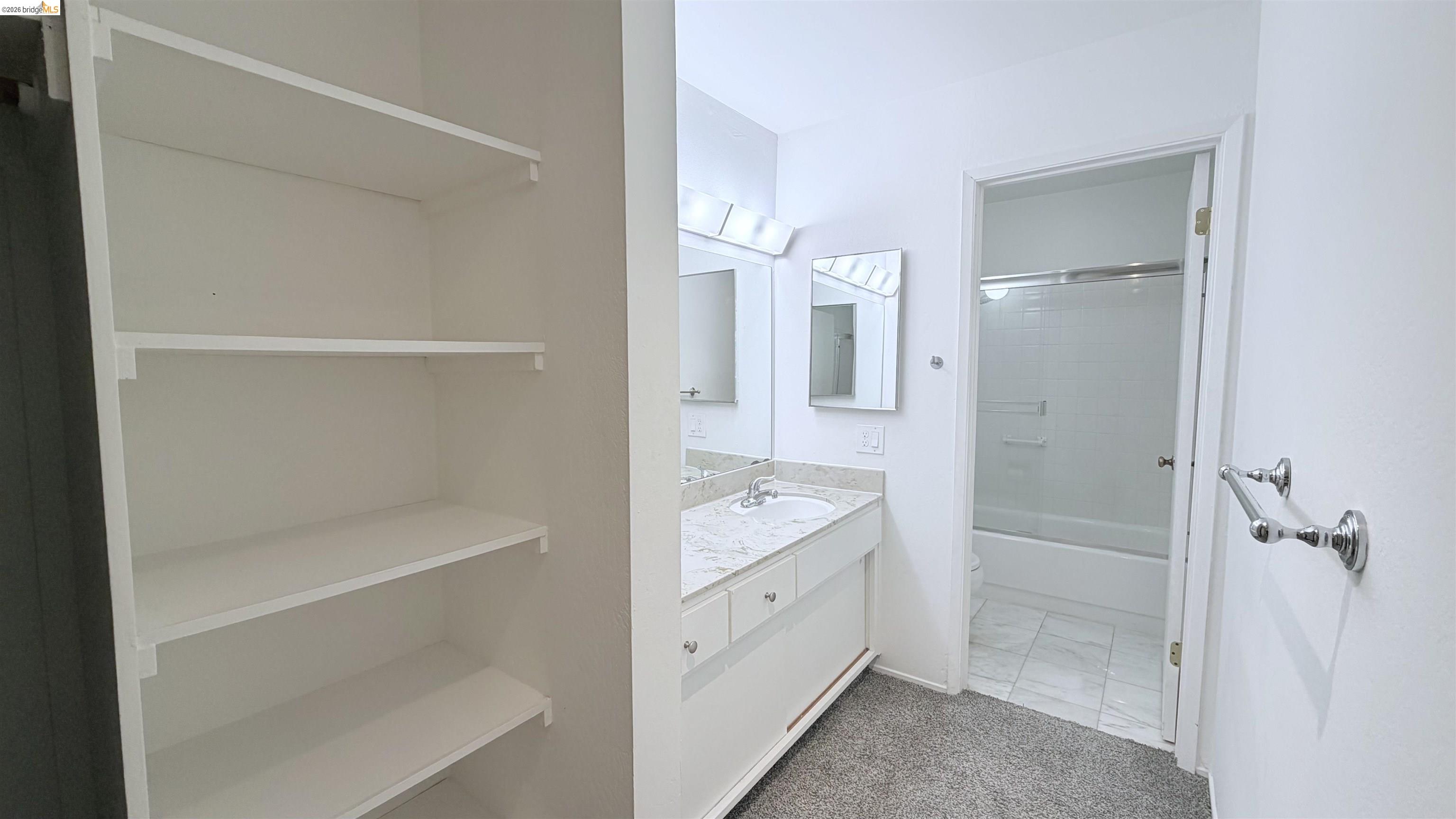 Photo #11: 41133291 Listing: Photo #11