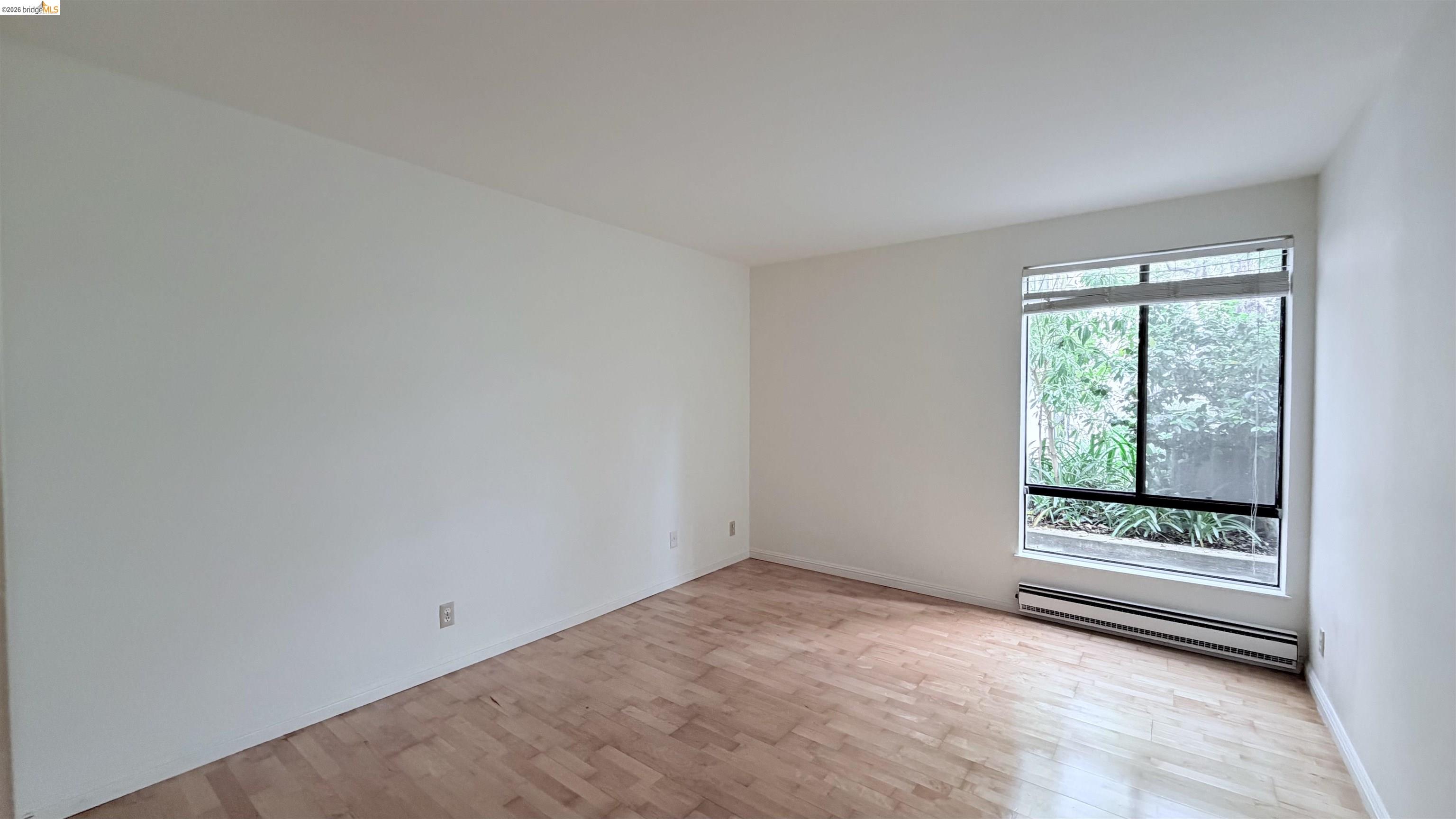 Photo #15: 41133291 Listing: Photo #15