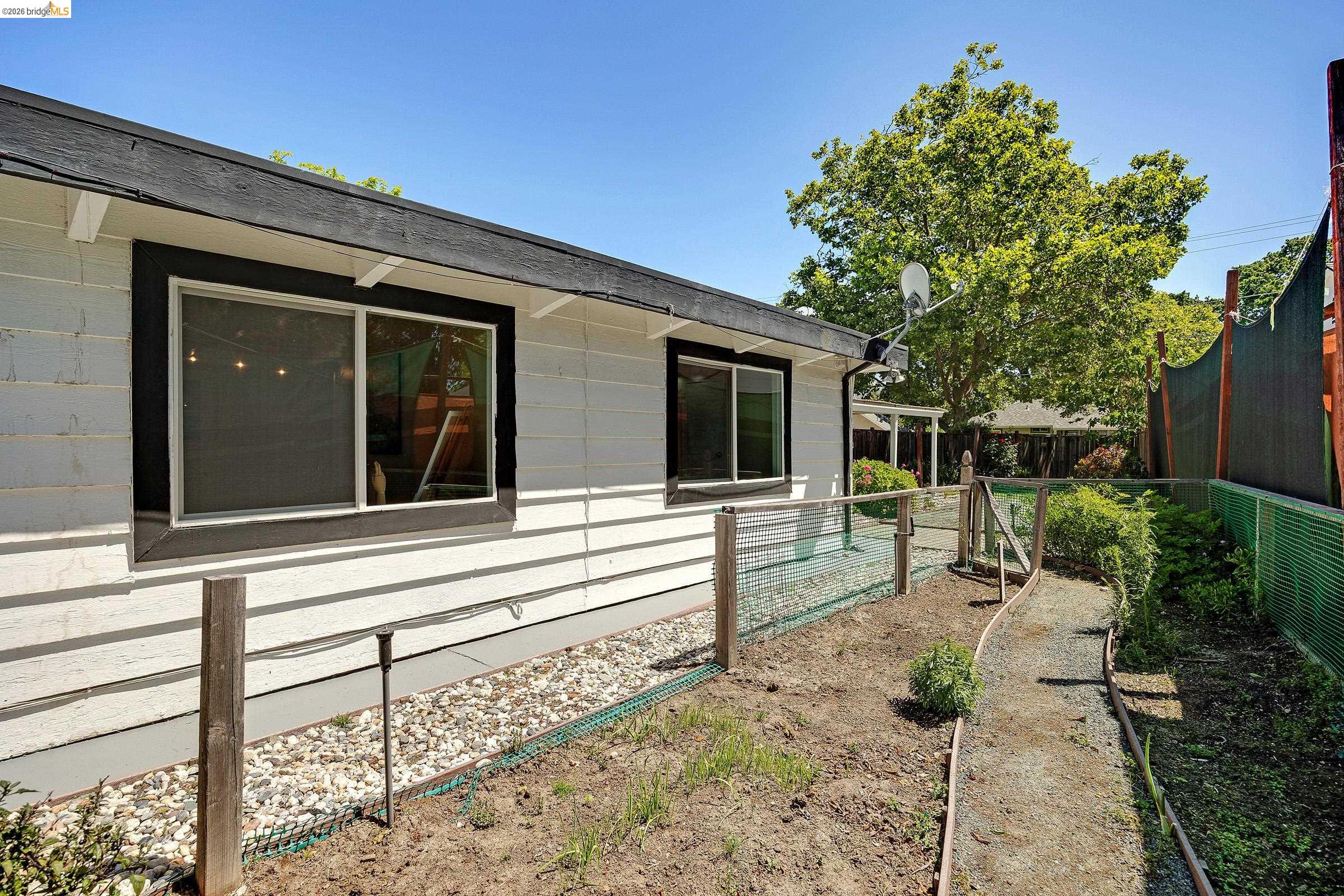 259 Gloria Dr