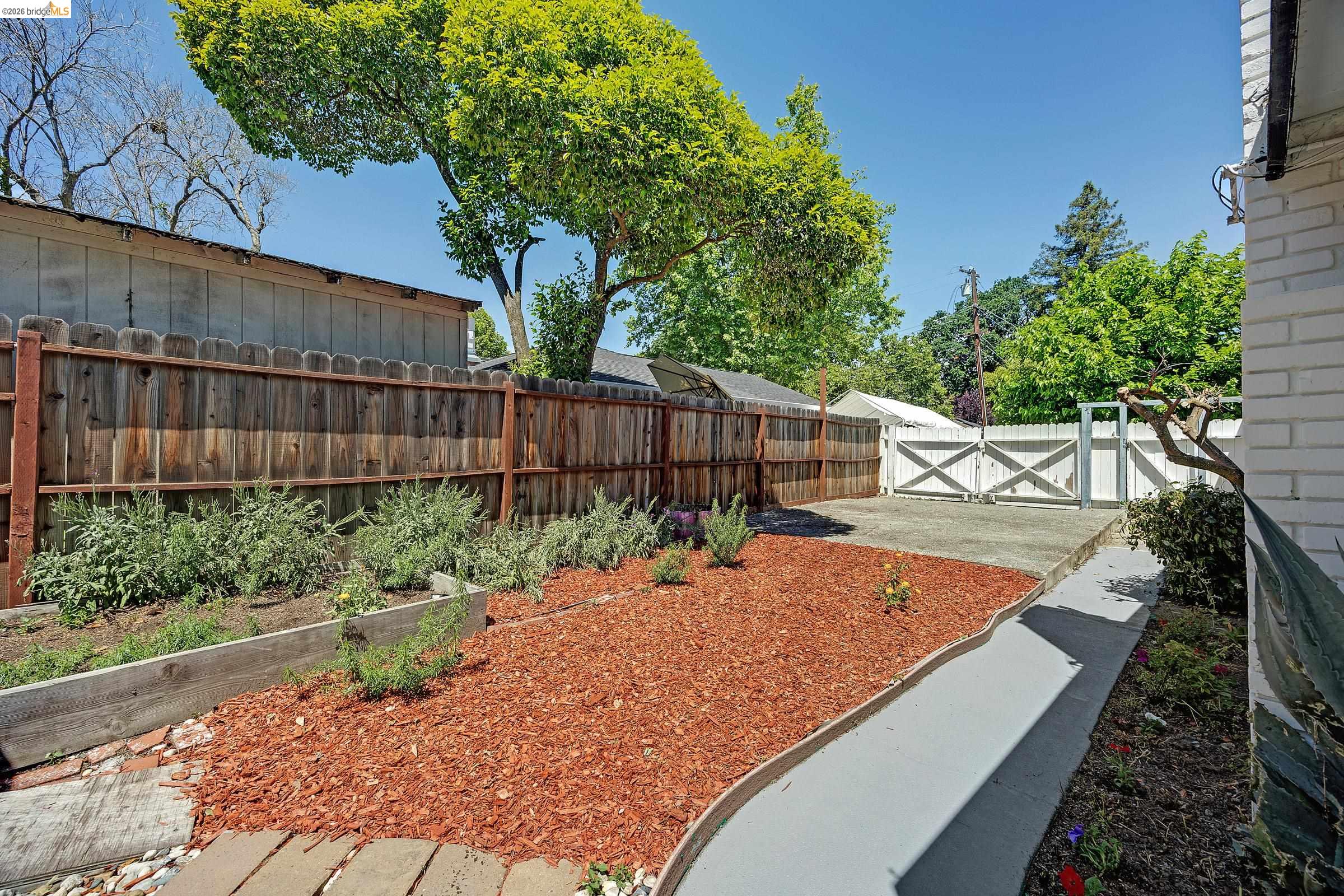 259 Gloria Dr