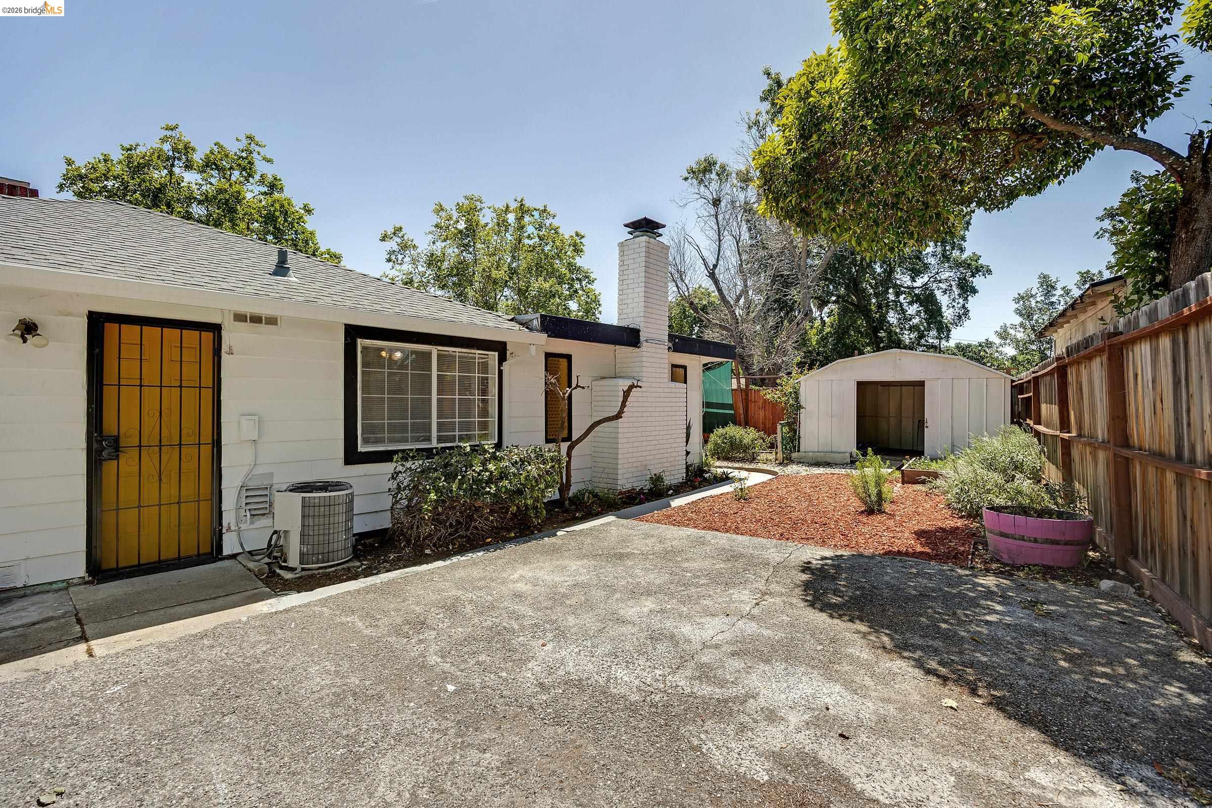 259 Gloria Dr
