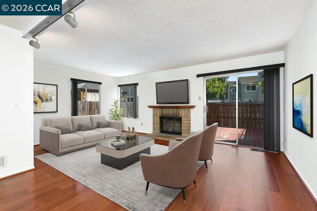 Photo #10: 41133301 Listing: Photo #10