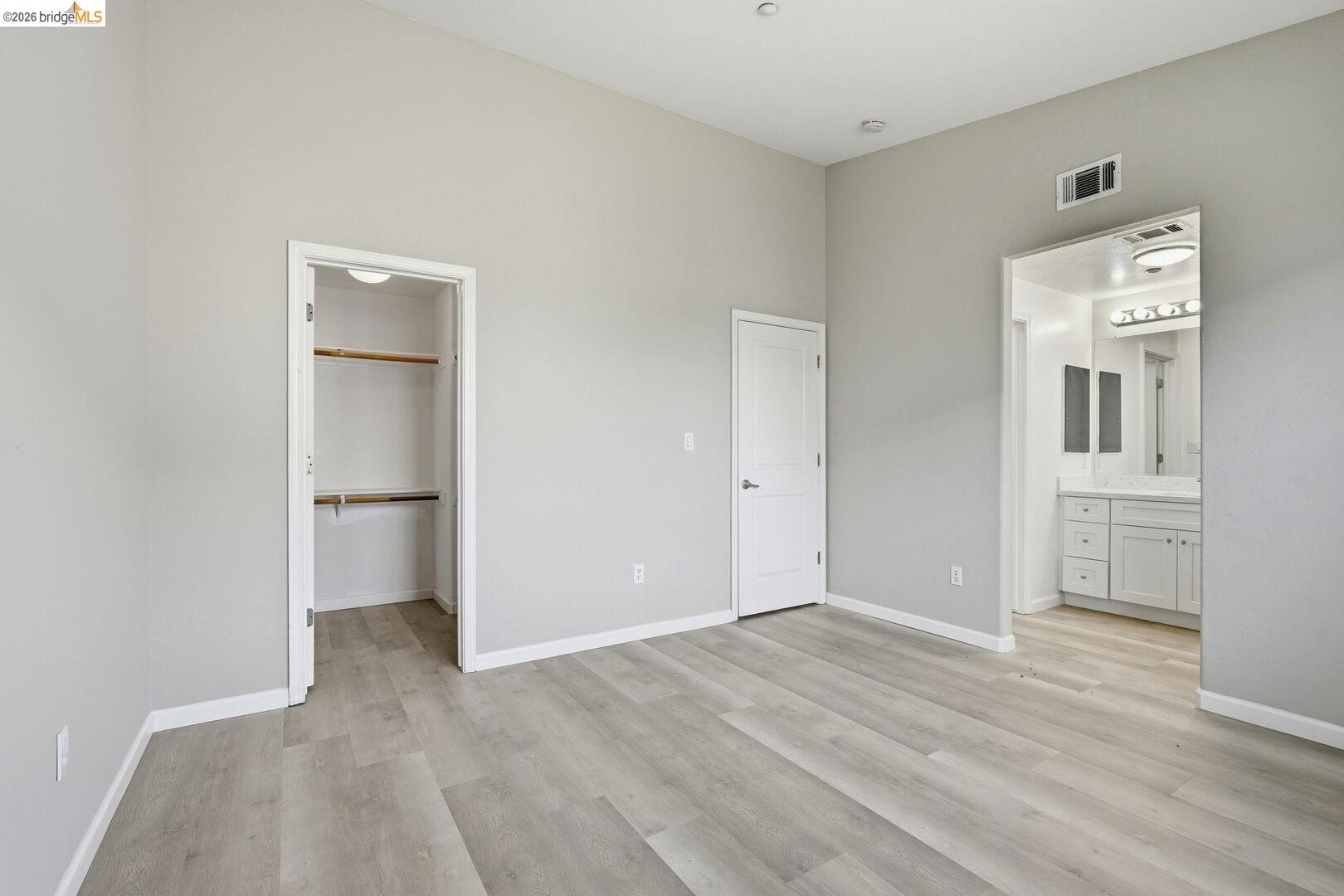 Photo #21: 41133312 Listing: Photo #21