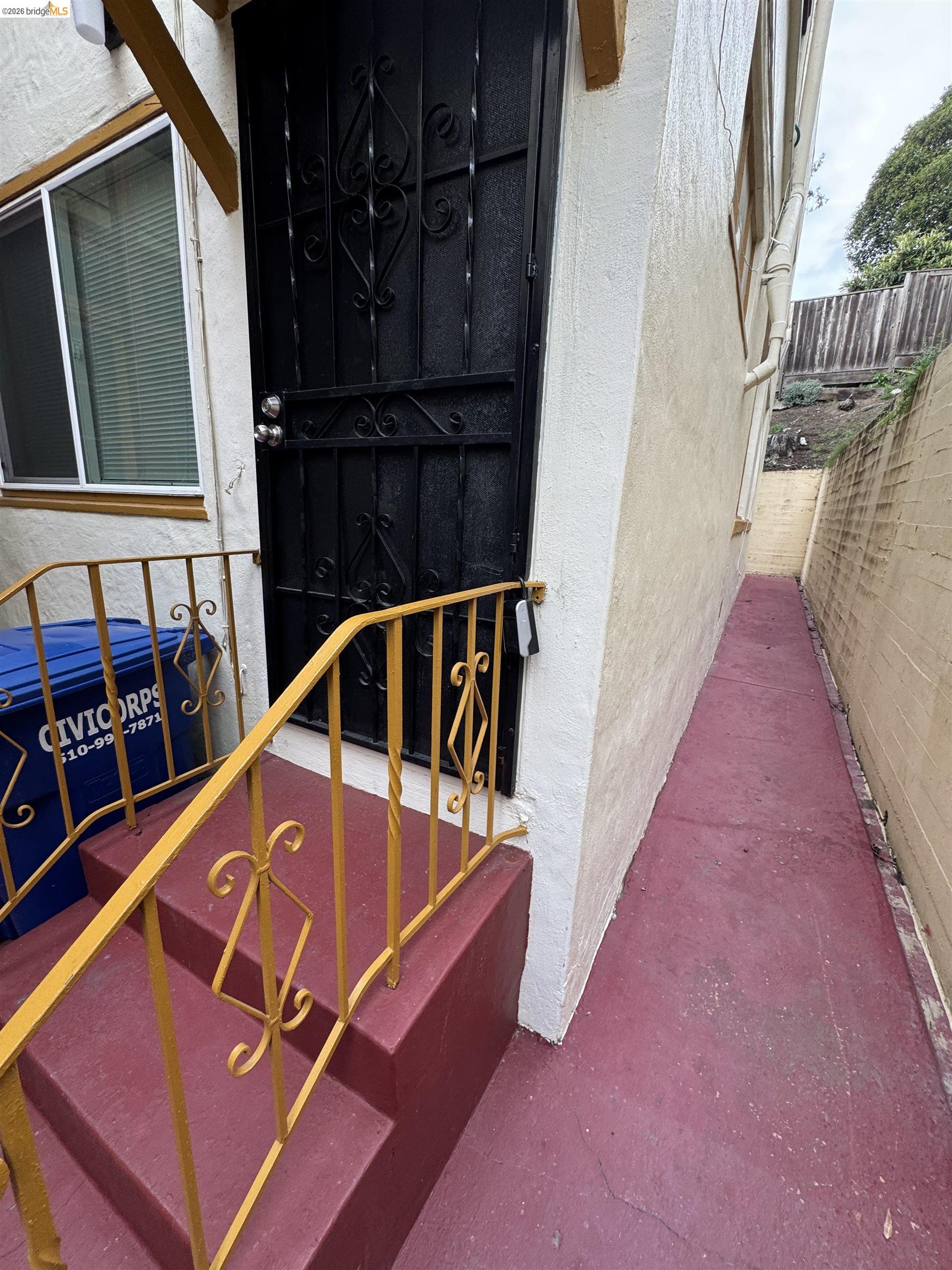 2100 5th Ave, Oakland CA 94606 — photo 24