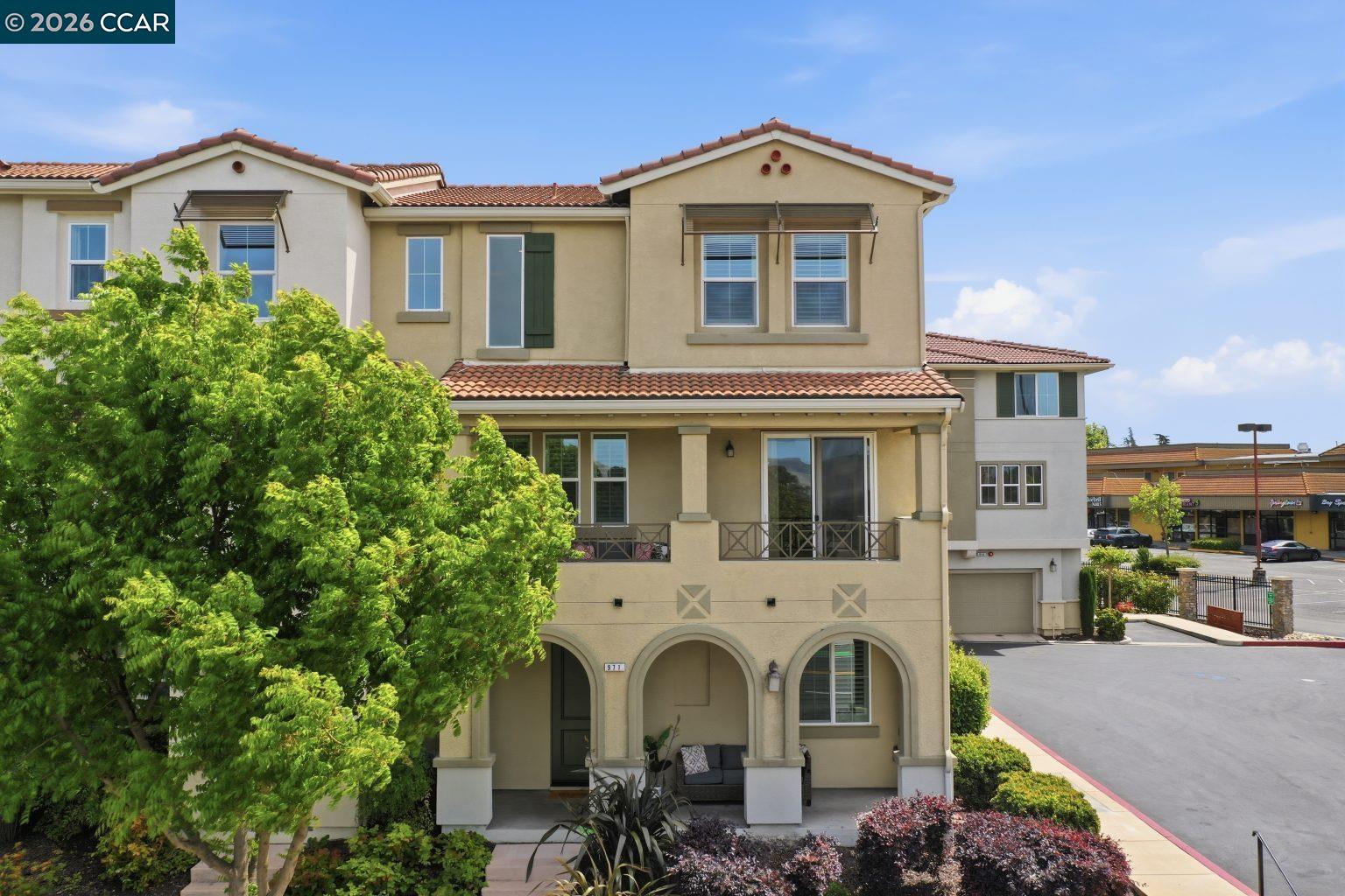 Photo #1: 41133340 Listing: Photo #1