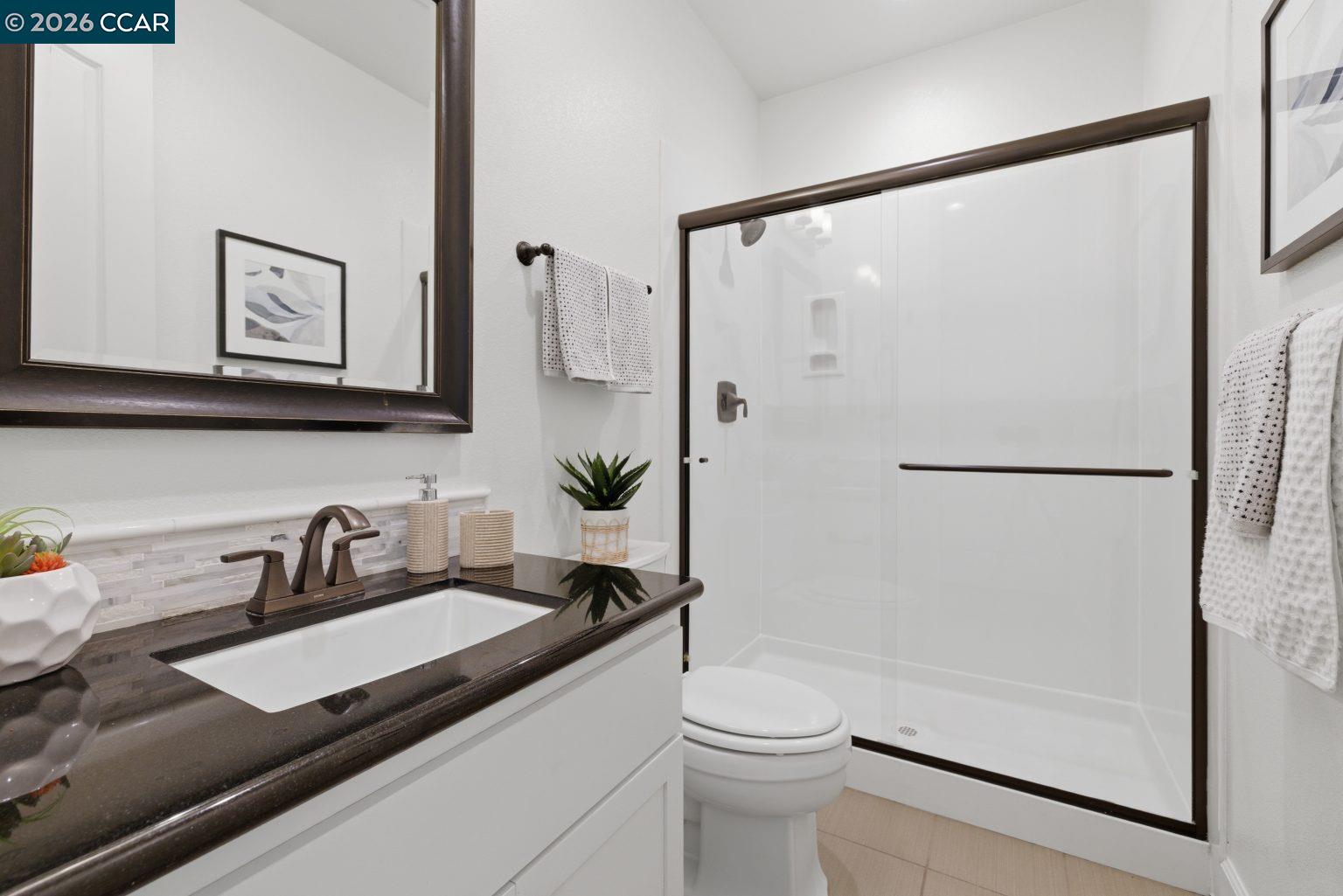 Photo #5: 41133340 Listing: Photo #5