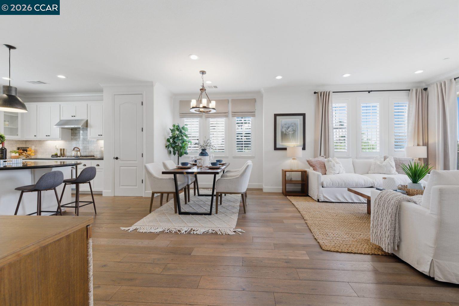 Photo #8: 41133340 Listing: Photo #8
