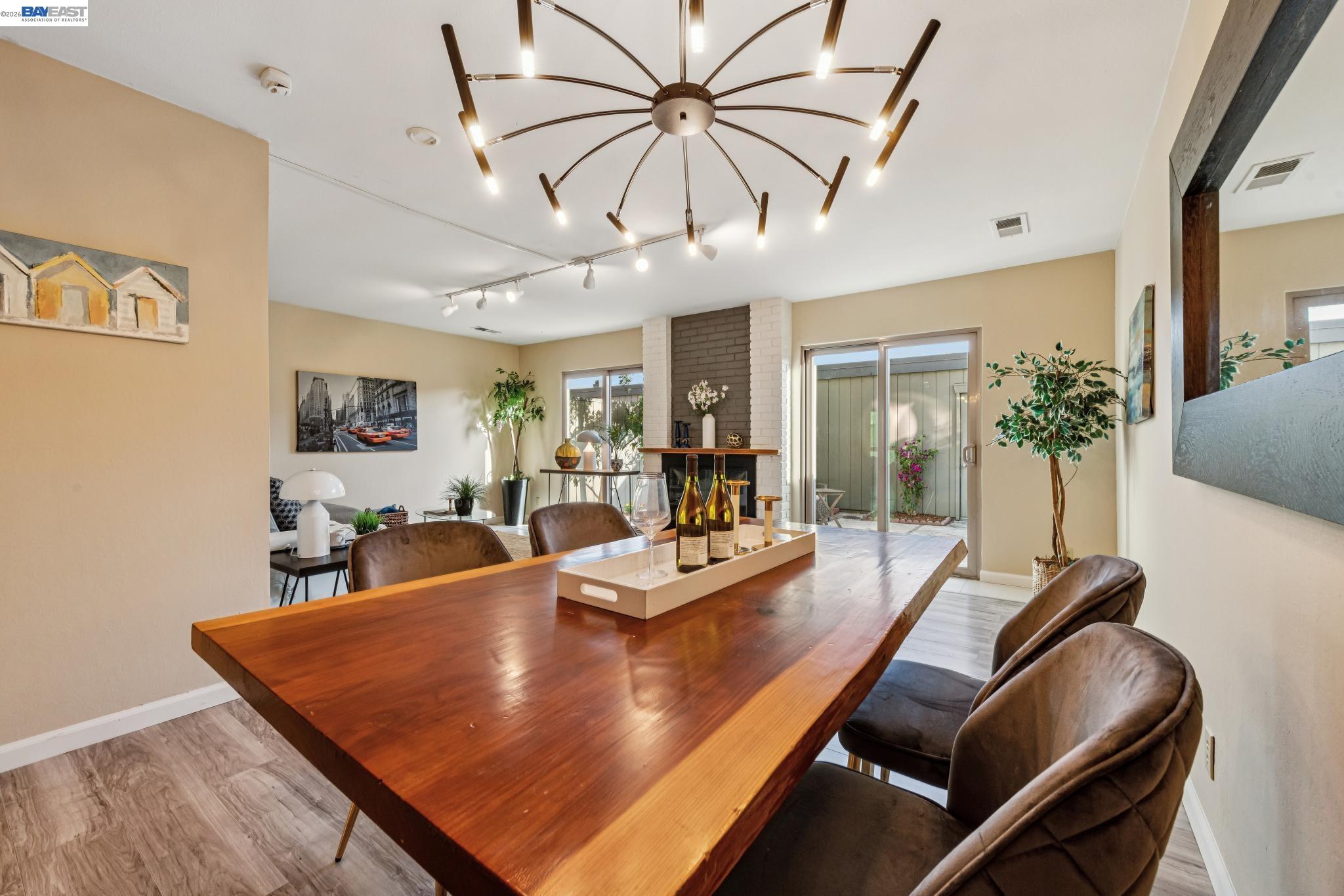 Photo #8: 41133346 Listing: Photo #8