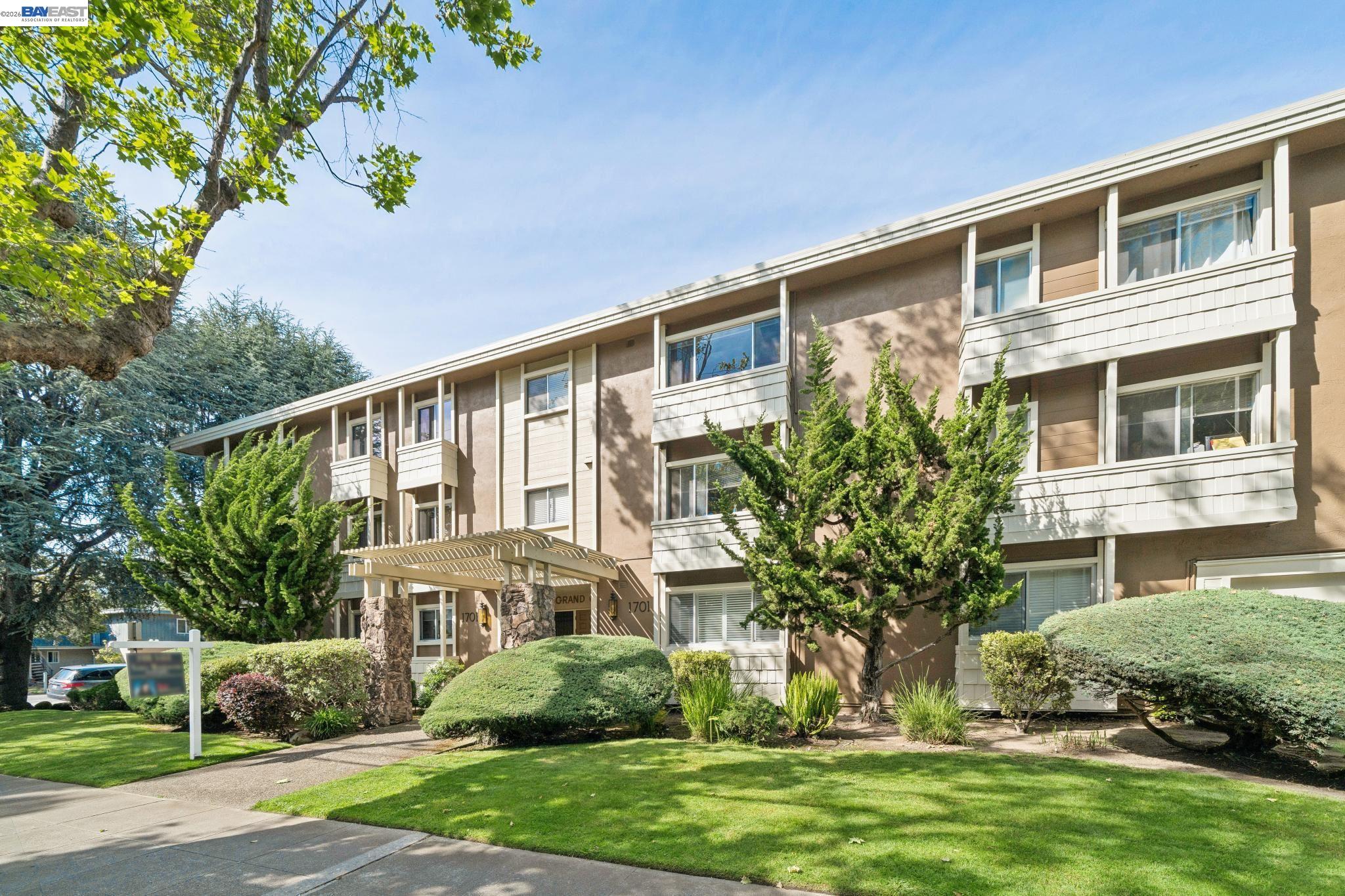 Photo #1: 41133348 Listing: Photo #1