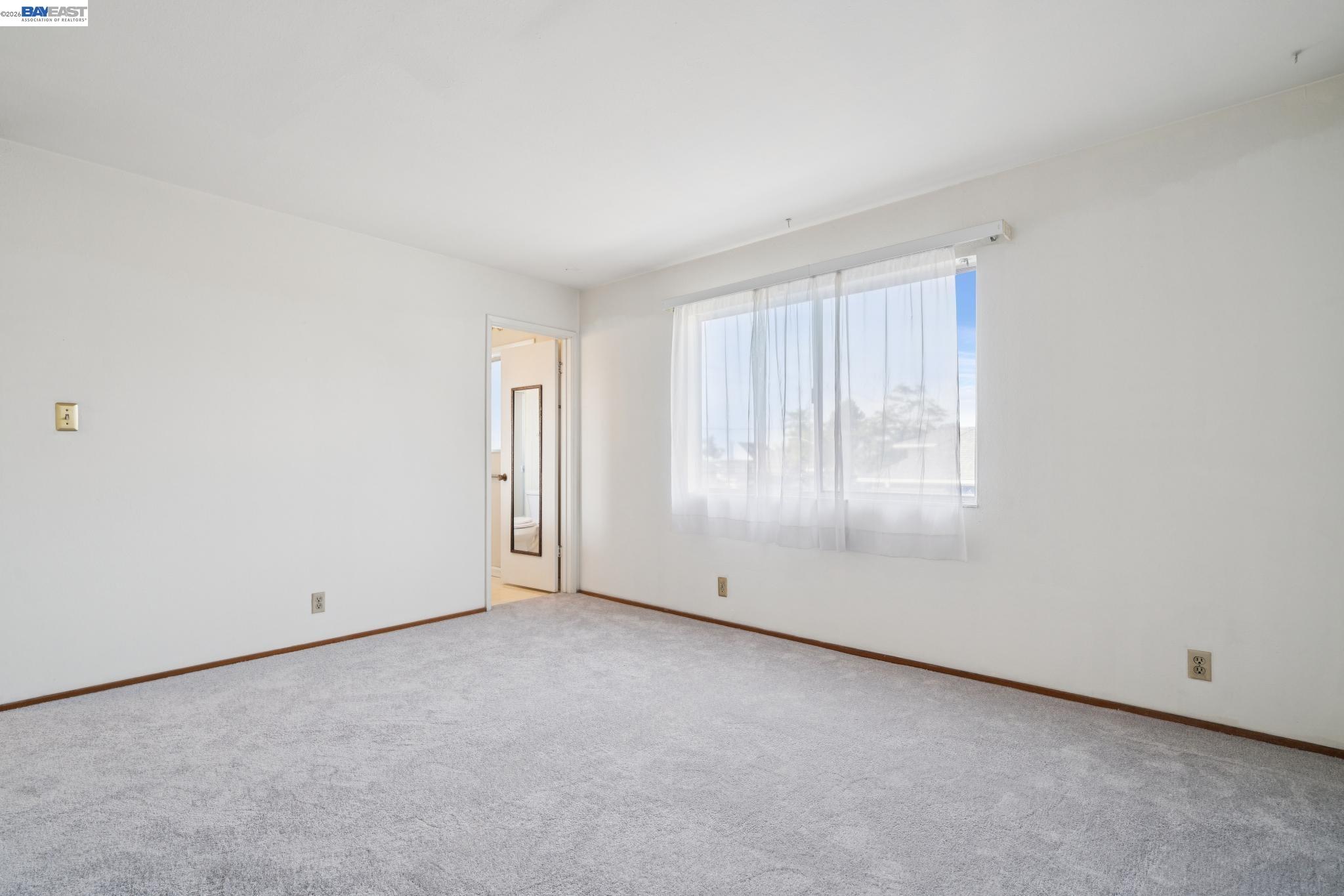 Photo #15: 41133348 Listing: Photo #15