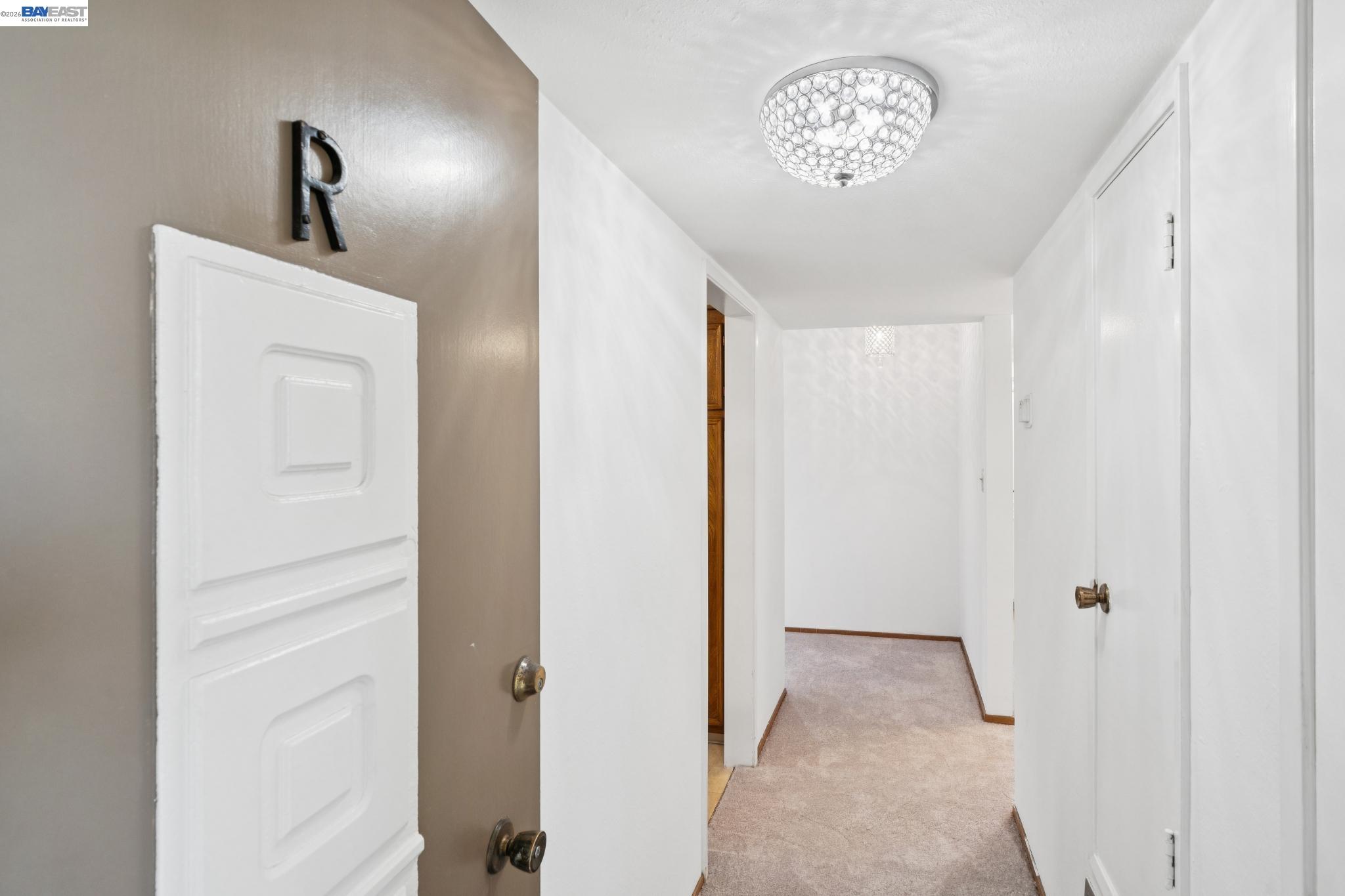 Photo #5: 41133348 Listing: Photo #5