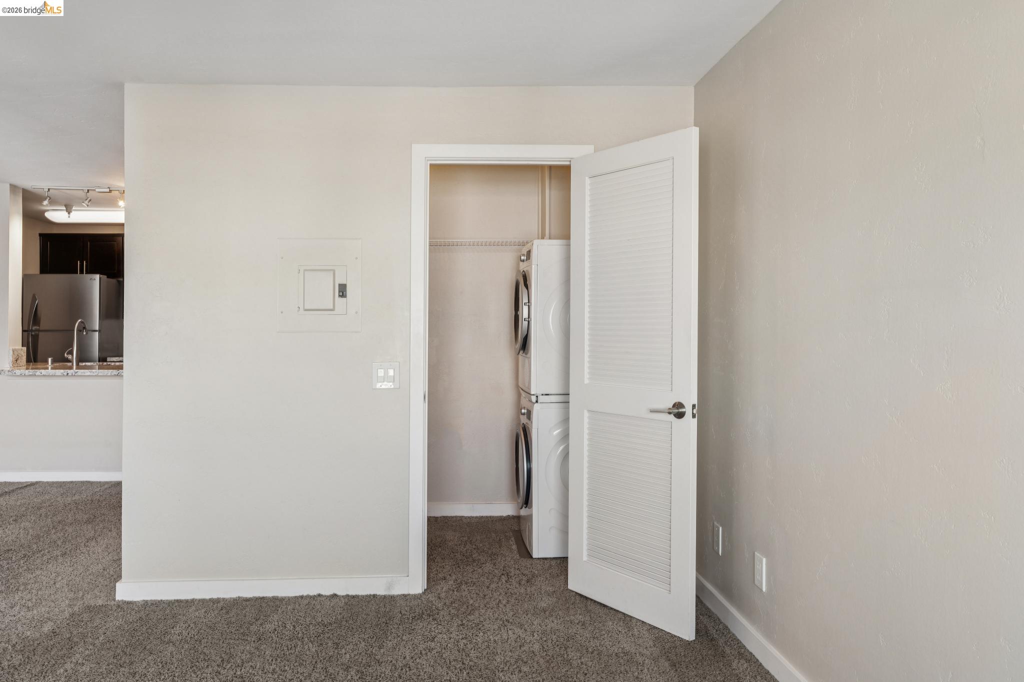 Photo #25: 41133362 Listing: Photo #25