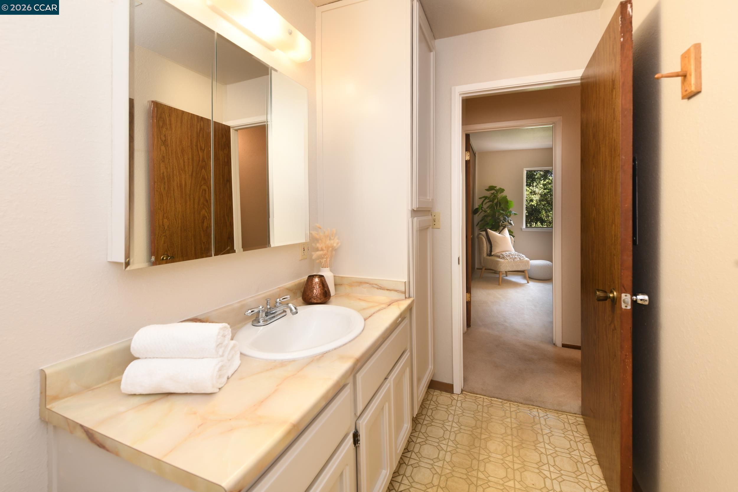 Photo #13: 41133364 Listing: Photo #13