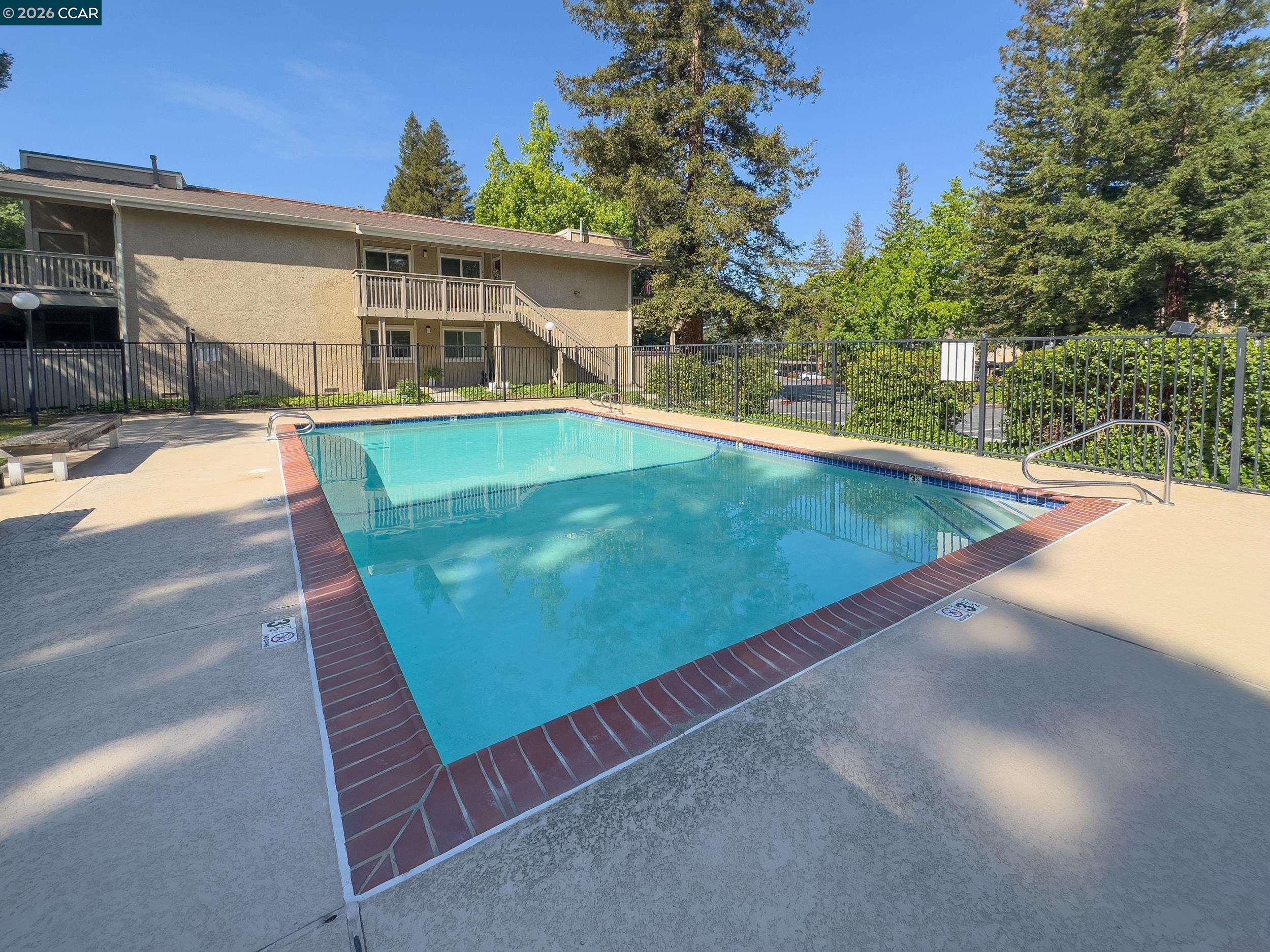 Photo #33: 41133364 Listing: Photo #33