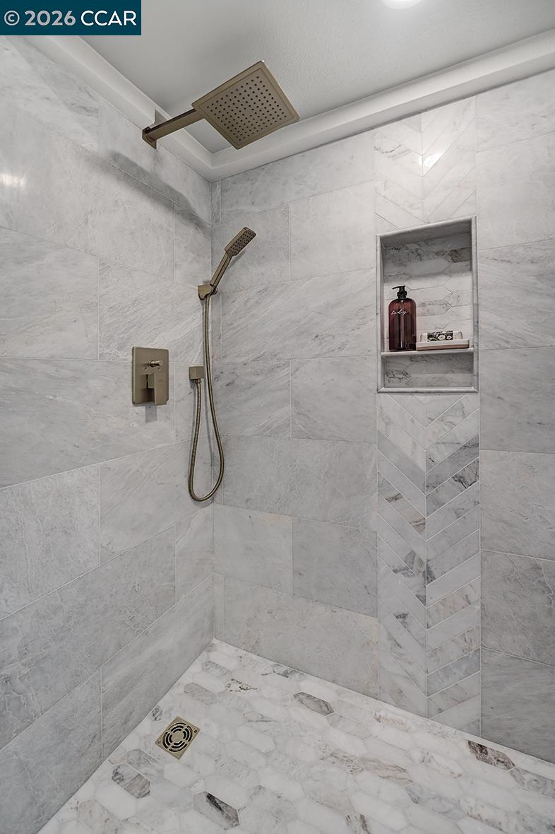 Photo #27: 41133370 Listing: Photo #27