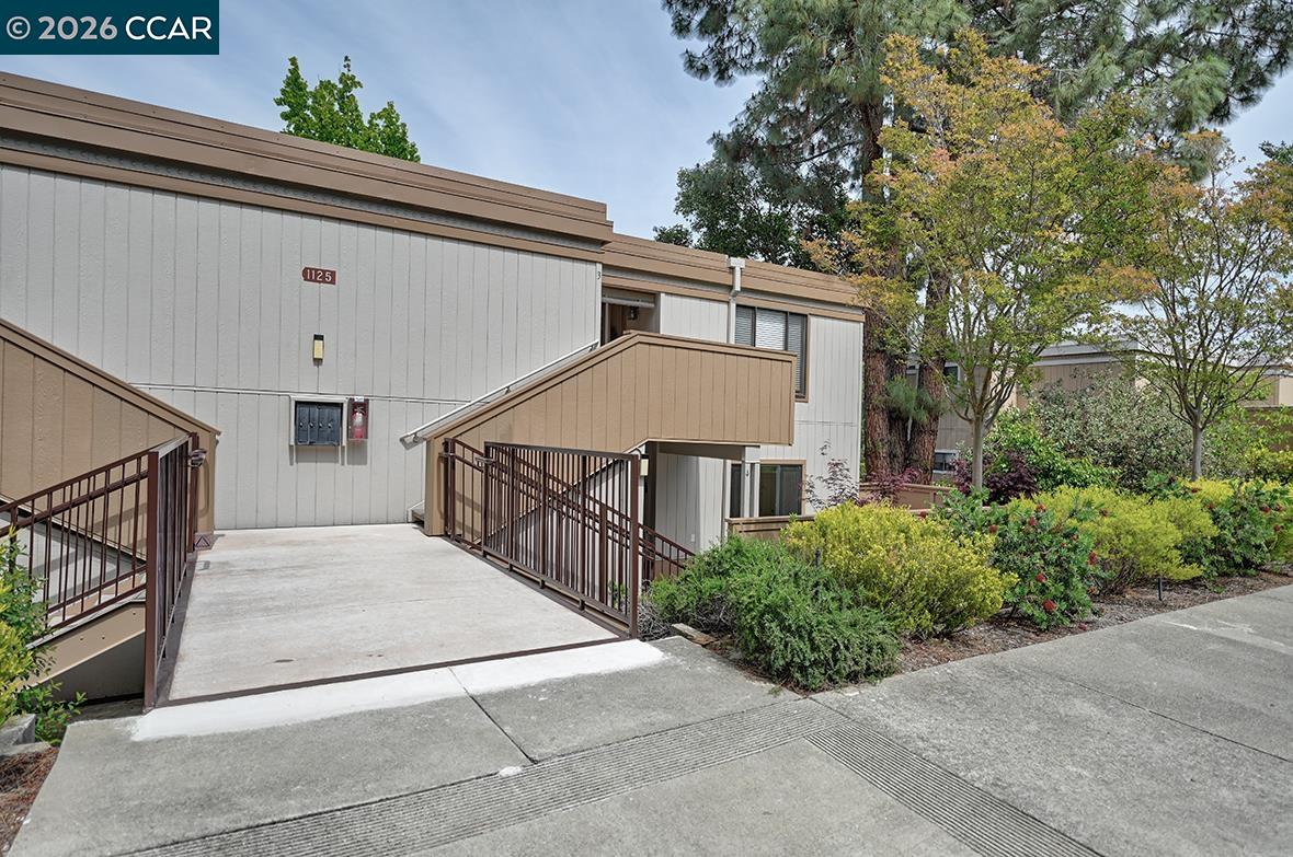 Photo #41: 41133370 Listing: Photo #41