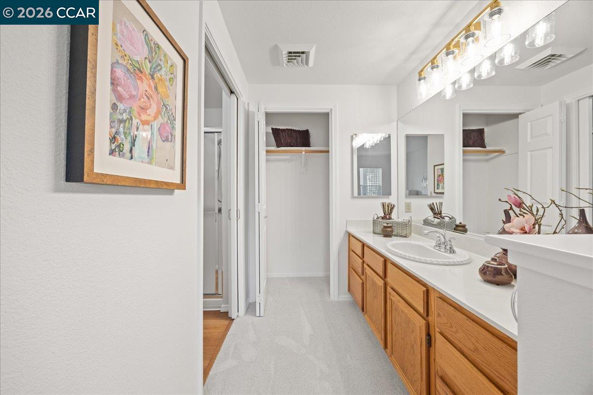 Photo #25: 41133372 Listing: Photo #25