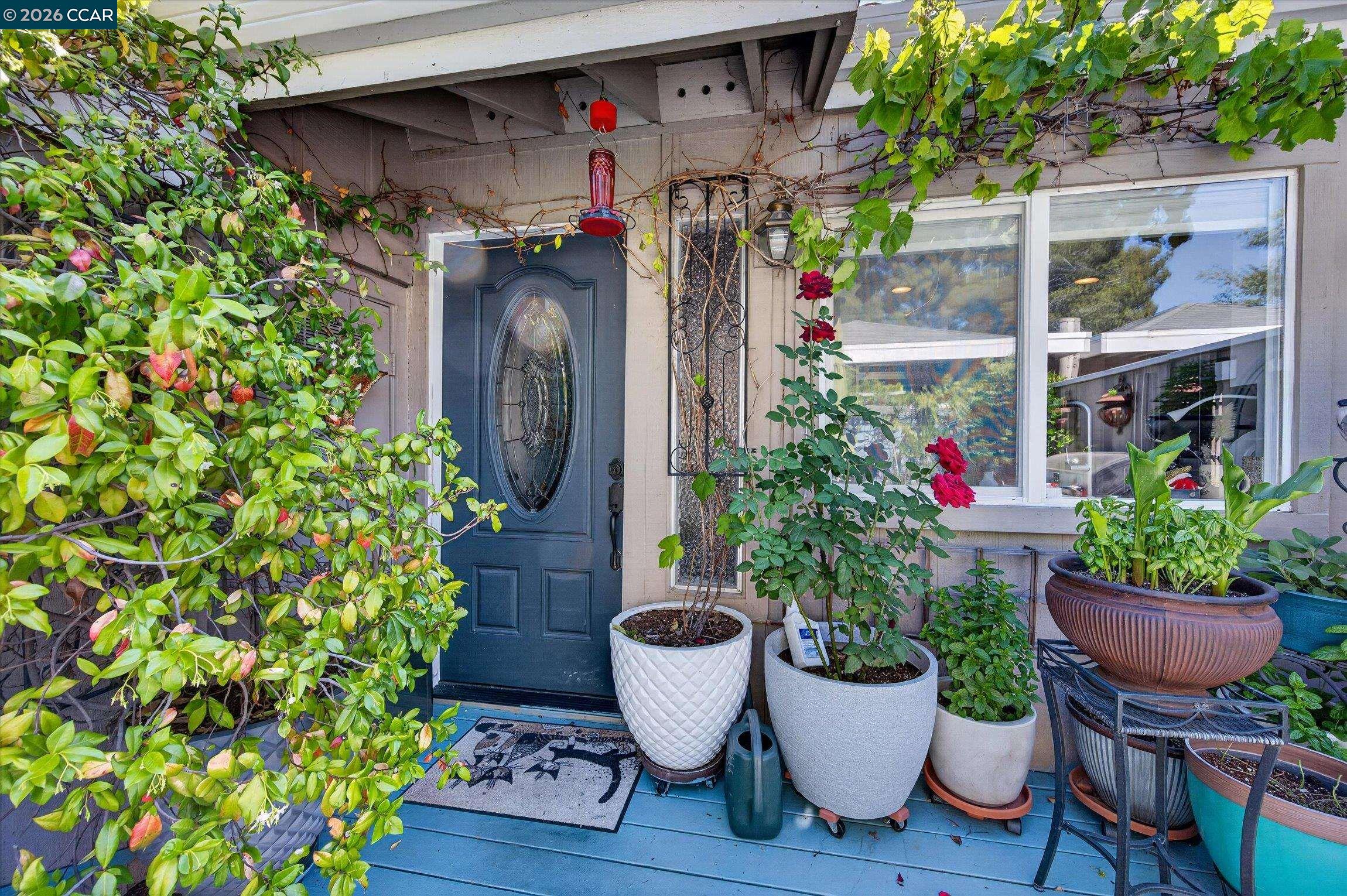Photo #2: 41133374 Listing: Photo #2