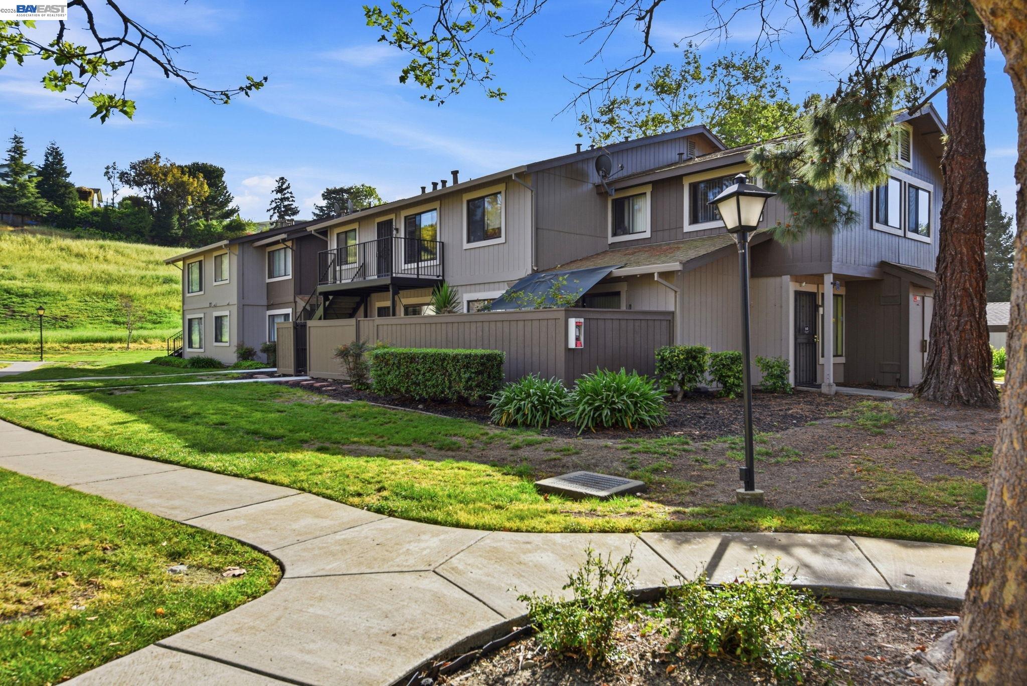 Photo #1: 41133381 Listing: Photo #1