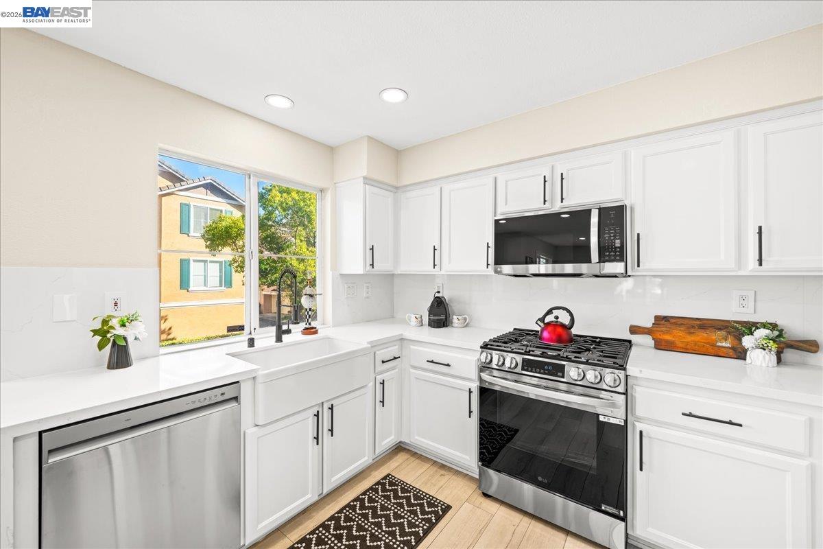 Photo #6: 41133383 Listing: Photo #6