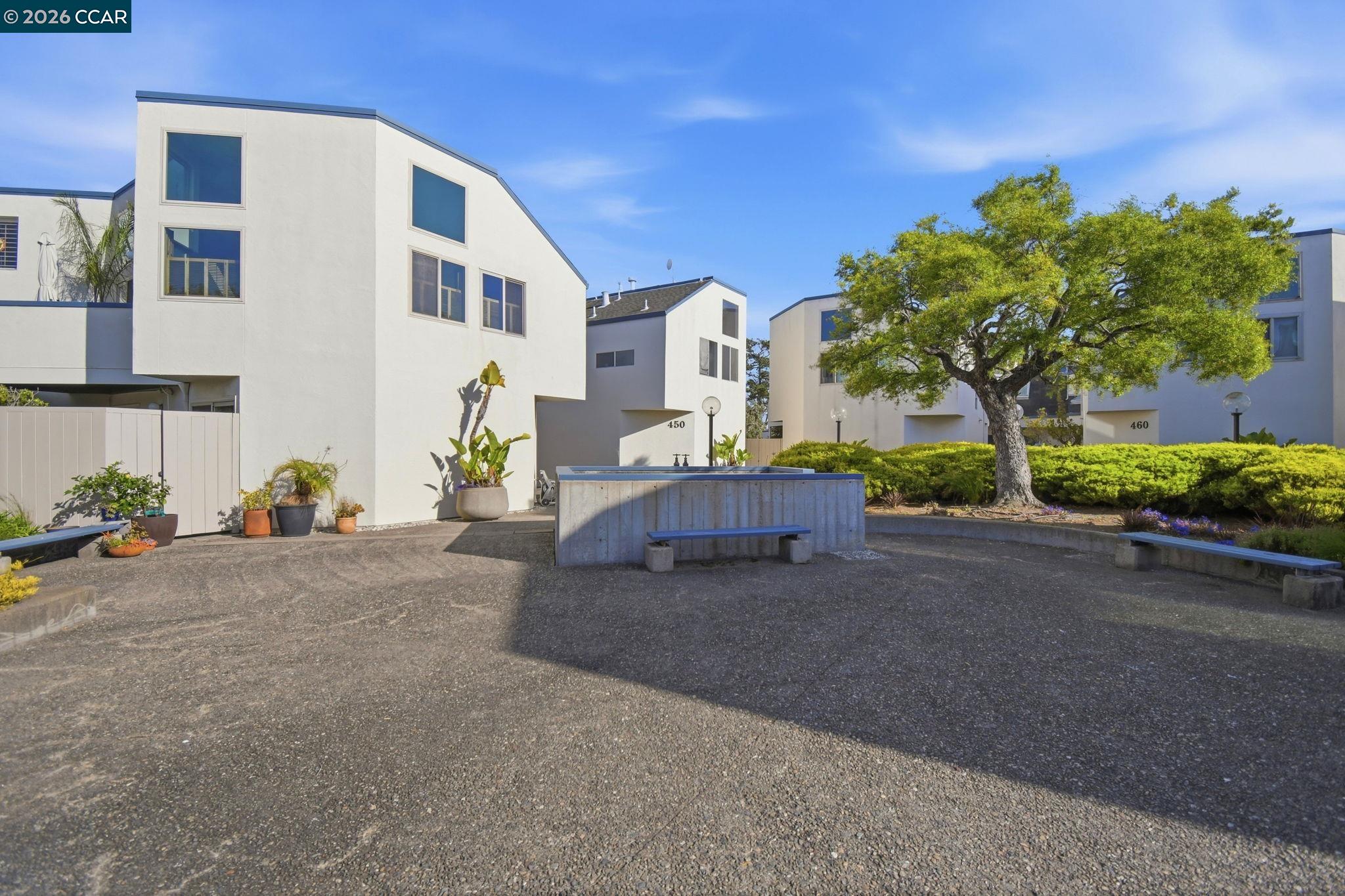 Photo #34: 41133389 Listing: Photo #34