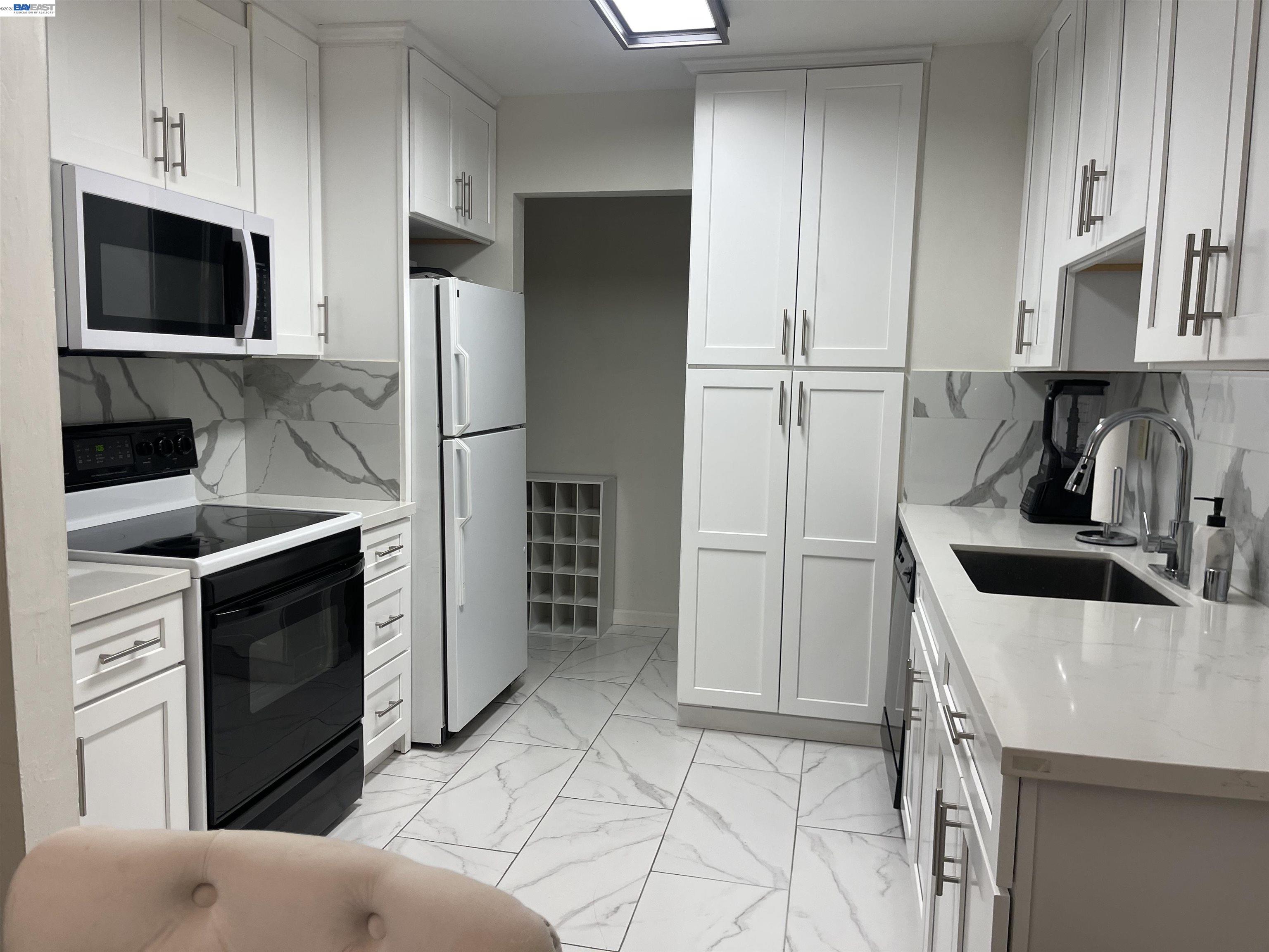 Photo #6: 41133394 Listing: Photo #6