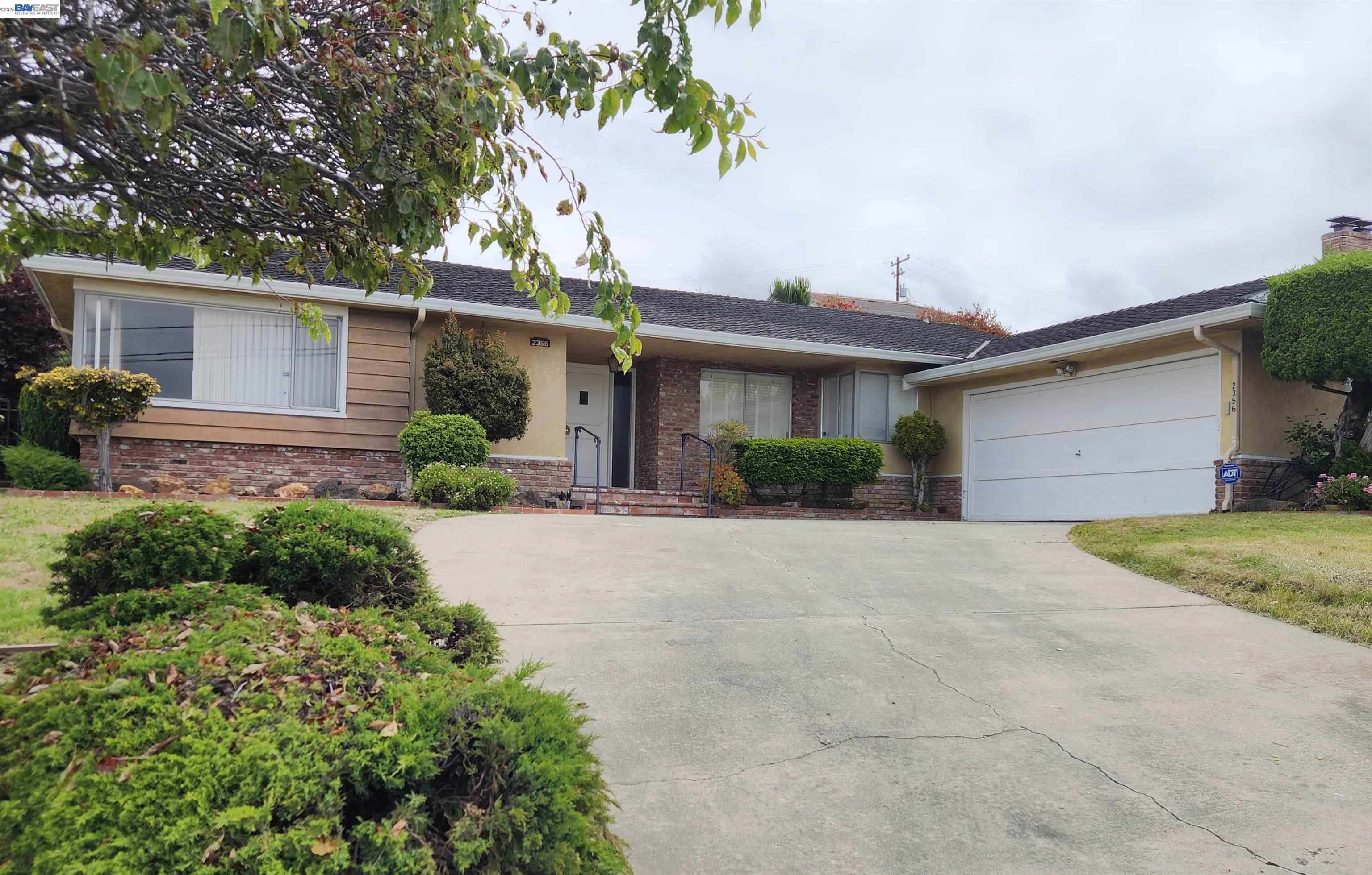 SAN LEANDRO