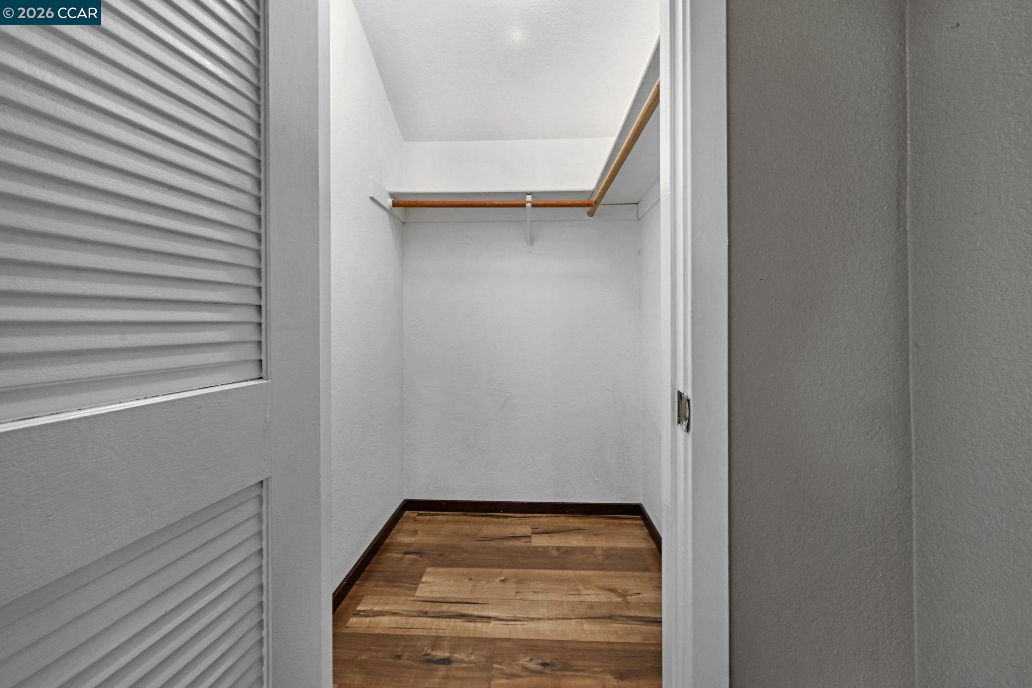 Photo #20: 41133403 Listing: Photo #20