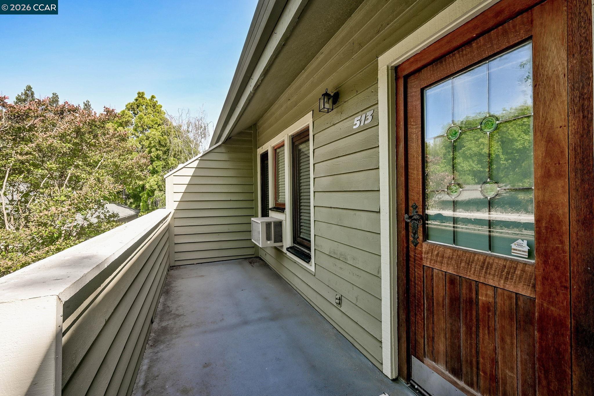 Photo #3: 41133403 Listing: Photo #3