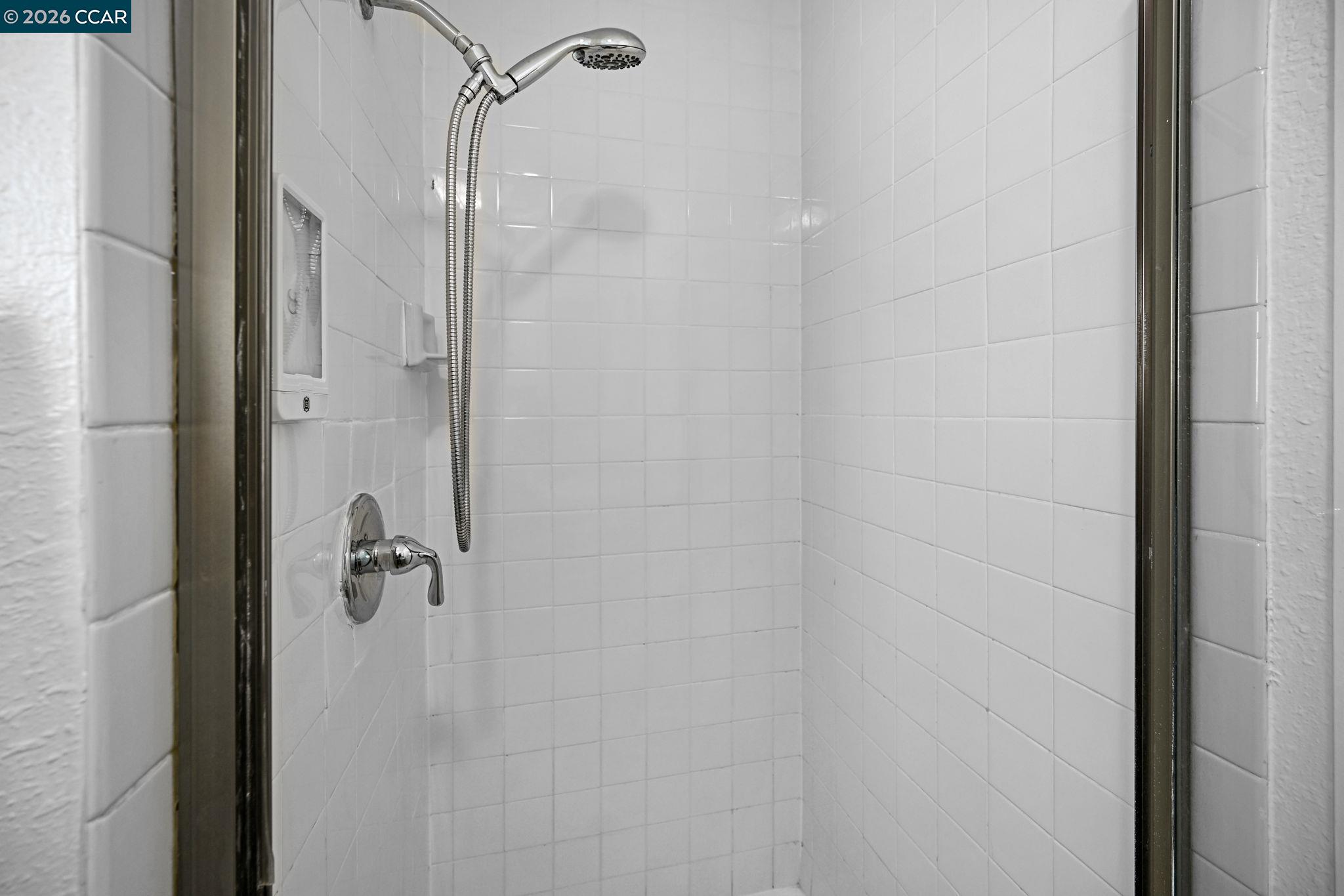 Photo #22: 41133403 Listing: Photo #22