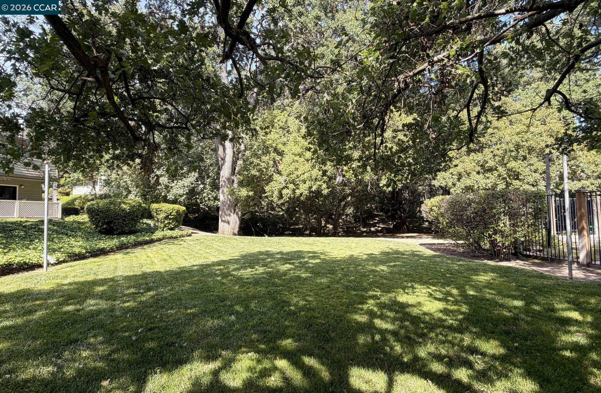 Photo #30: 41133403 Listing: Photo #30