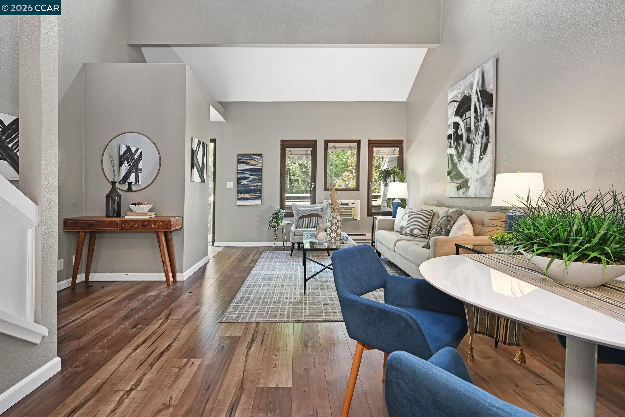 Photo #9: 41133403 Listing: Photo #9