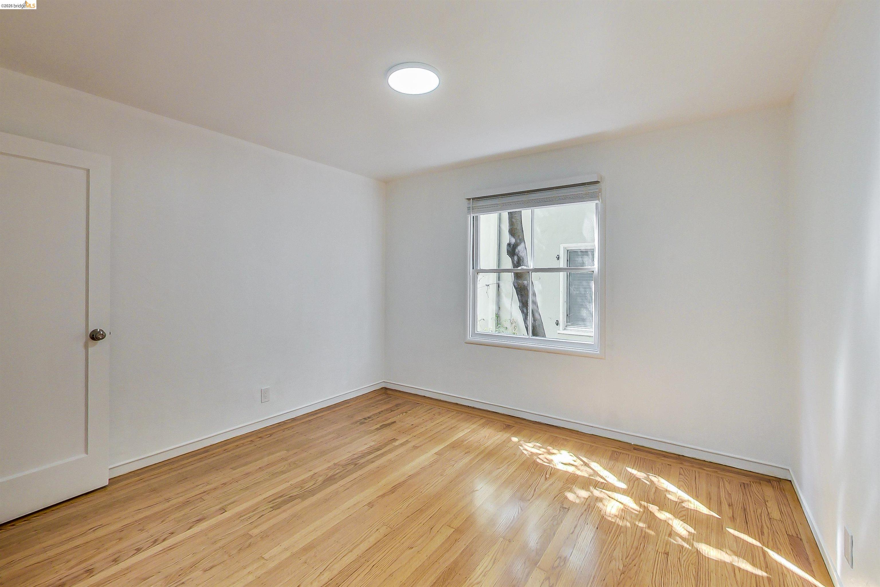 Photo #24: 41133421 Listing: Photo #24