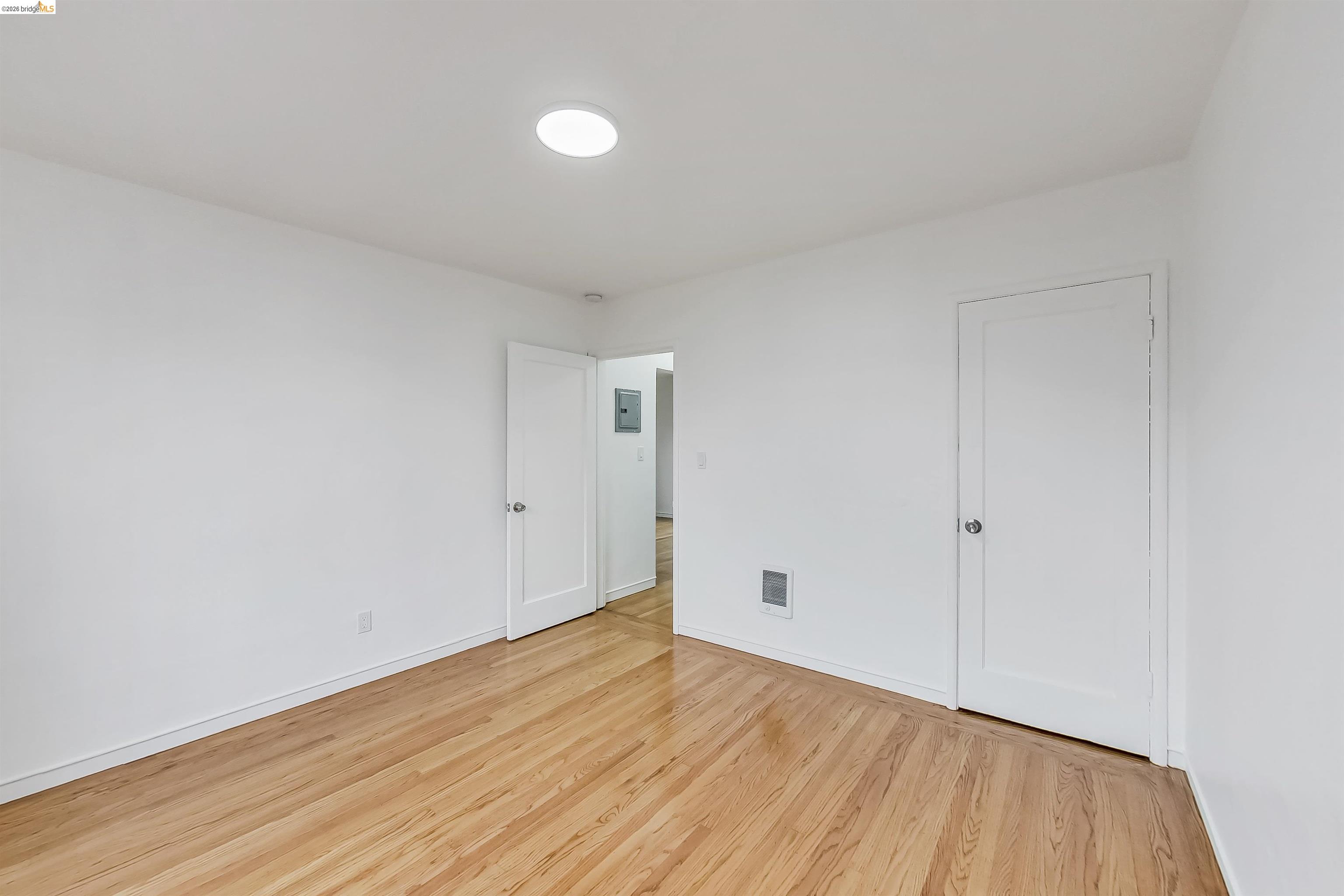 Photo #30: 41133421 Listing: Photo #30