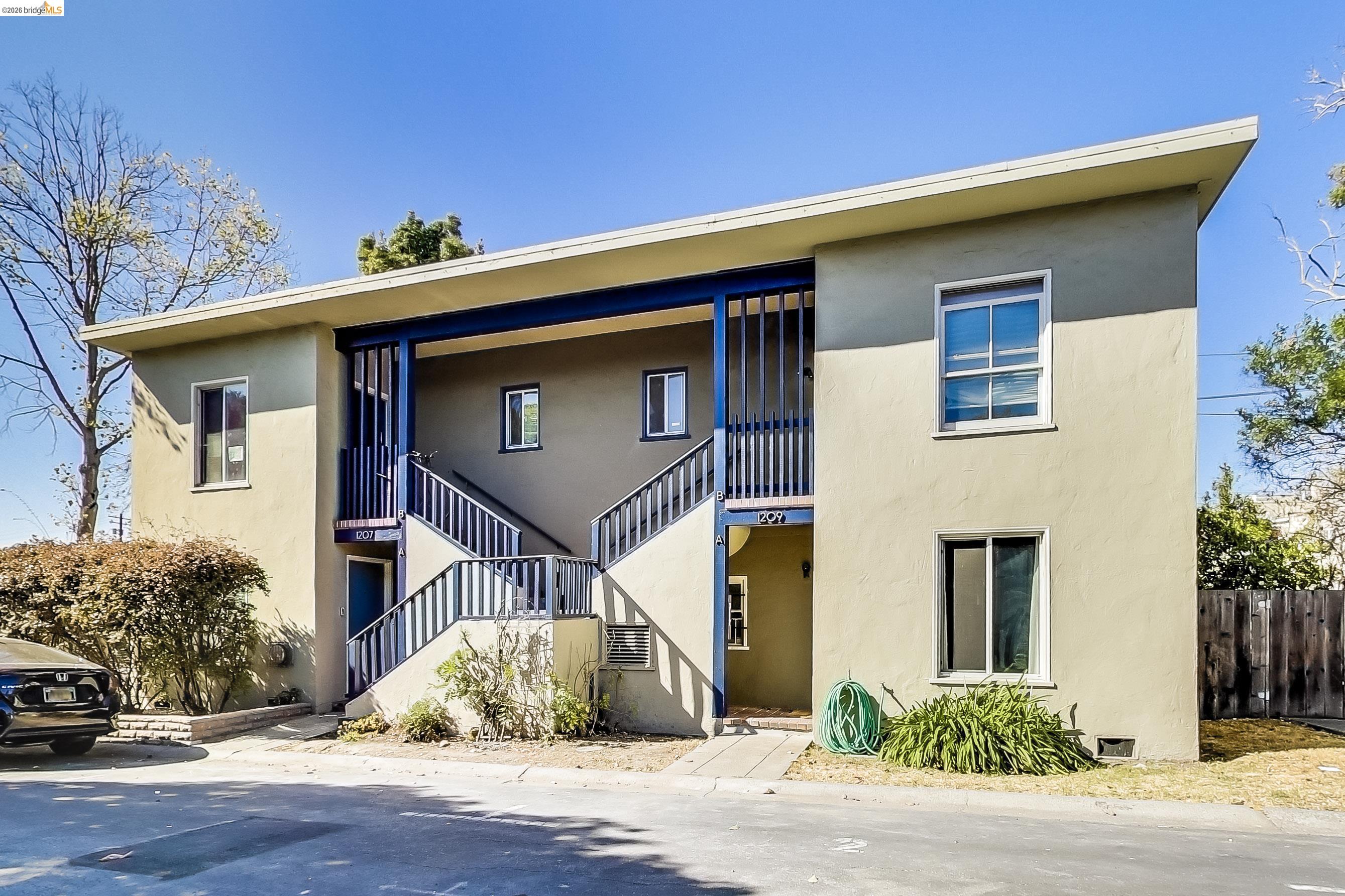 Photo #4: 41133421 Listing: Photo #4
