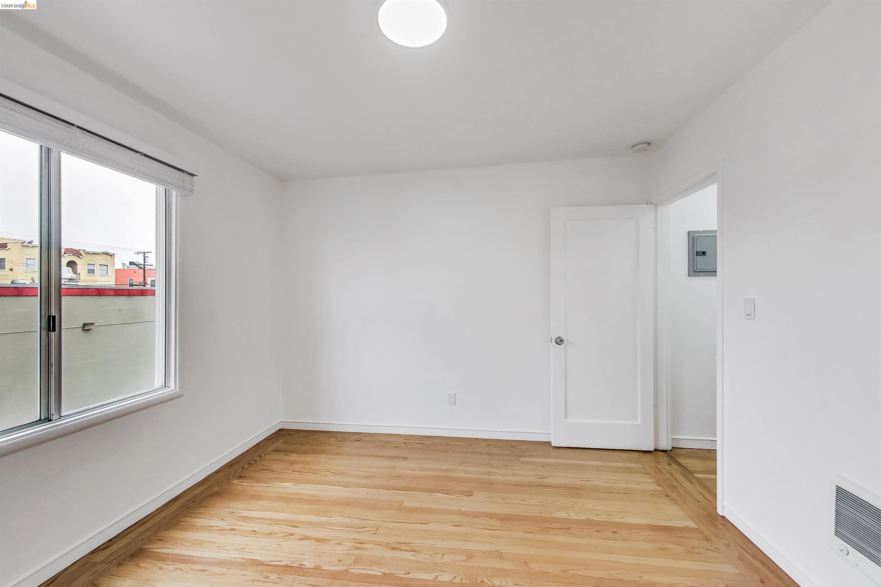 Photo #31: 41133421 Listing: Photo #31