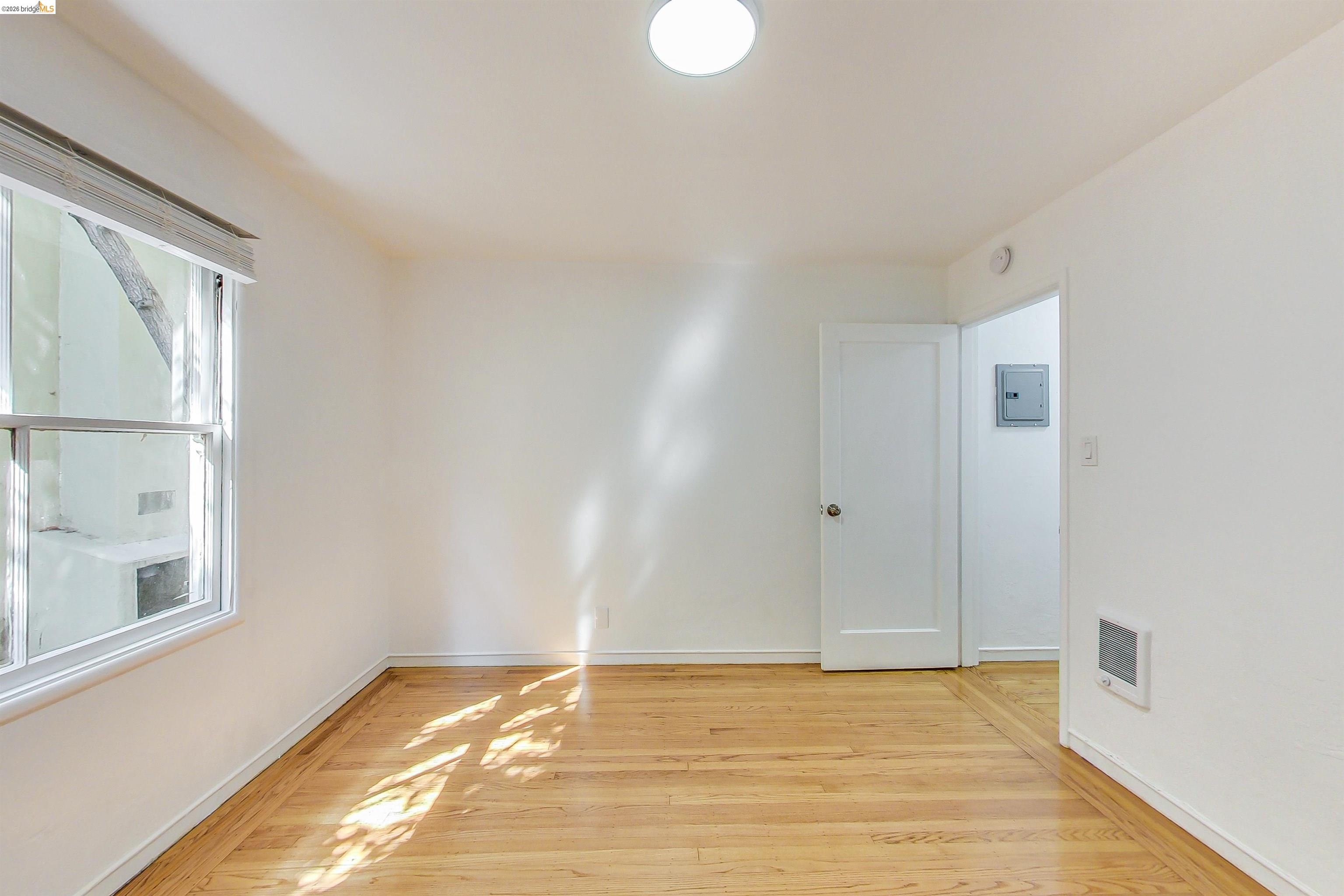 Photo #32: 41133421 Listing: Photo #32