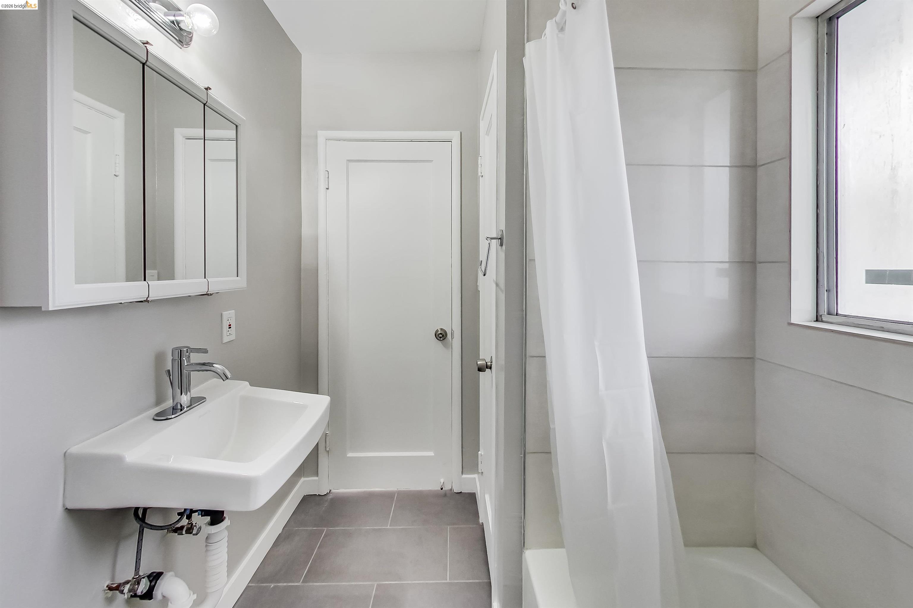 Photo #35: 41133421 Listing: Photo #35