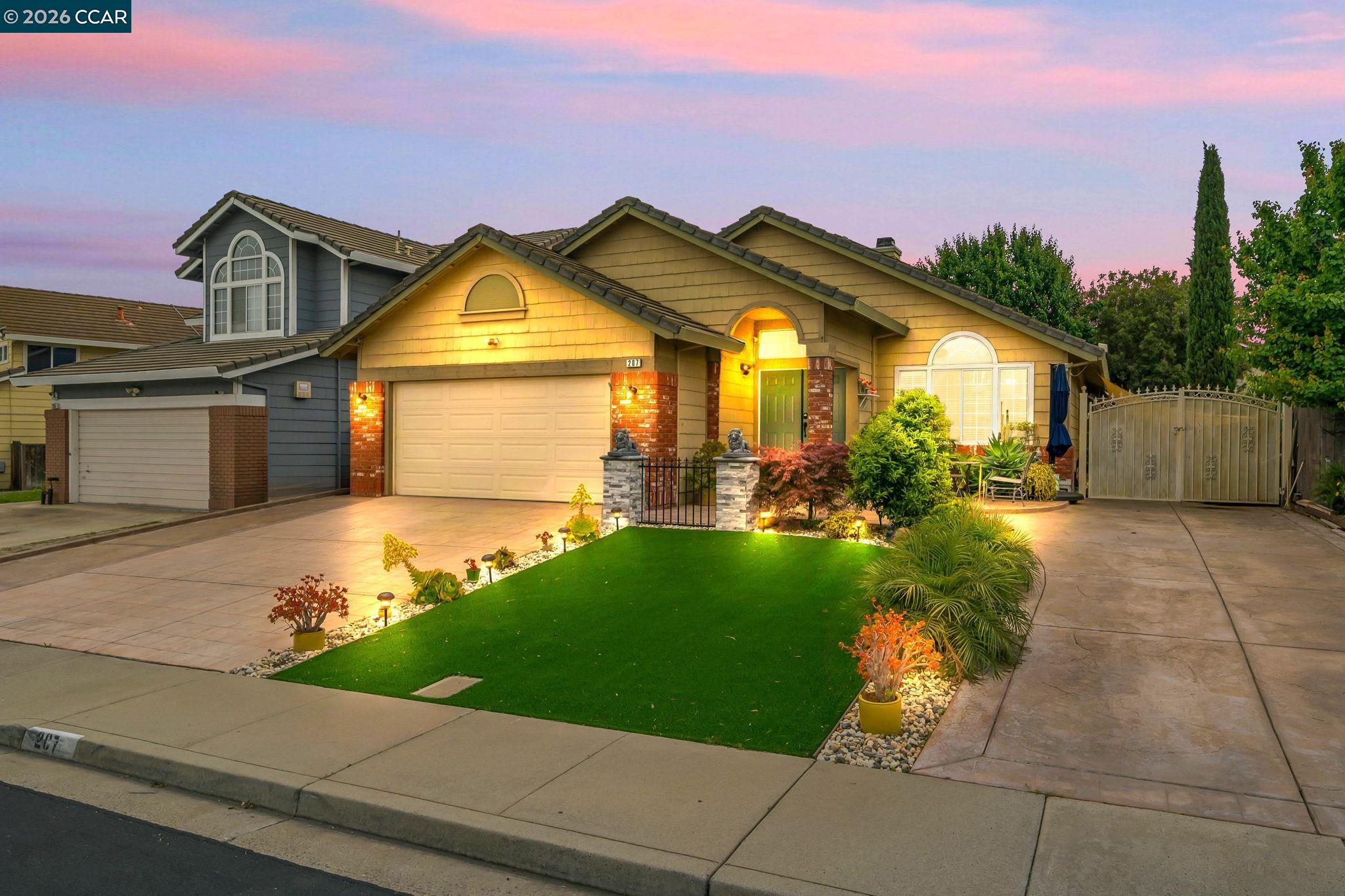 207 Babbling Brook Way, Pittsburg, CA, 94565