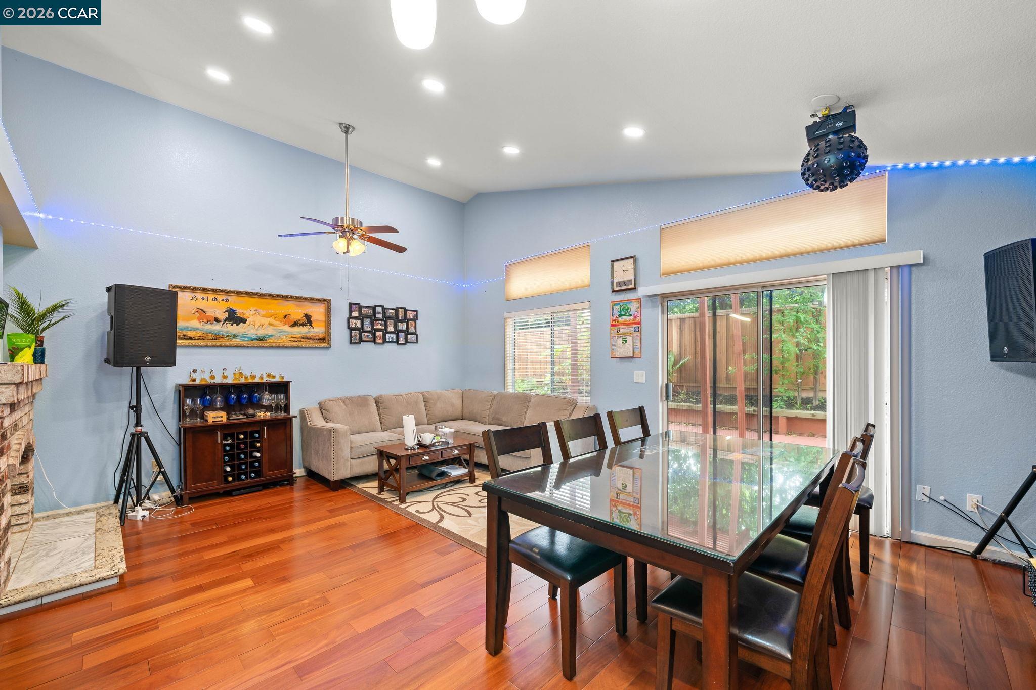 207 Babbling Brook Way, Pittsburg, CA, 94565