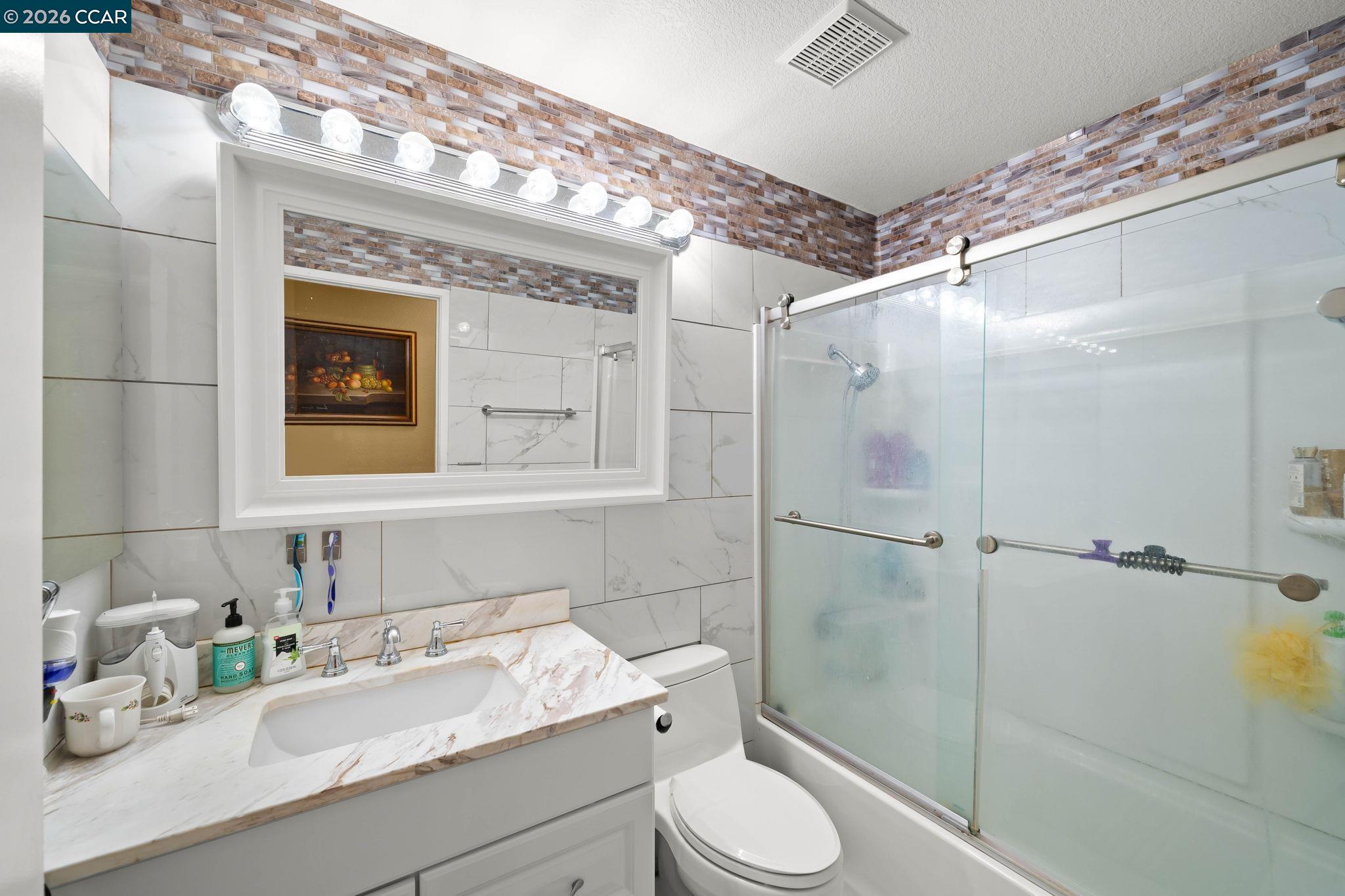 207 Babbling Brook Way, Pittsburg, CA, 94565
