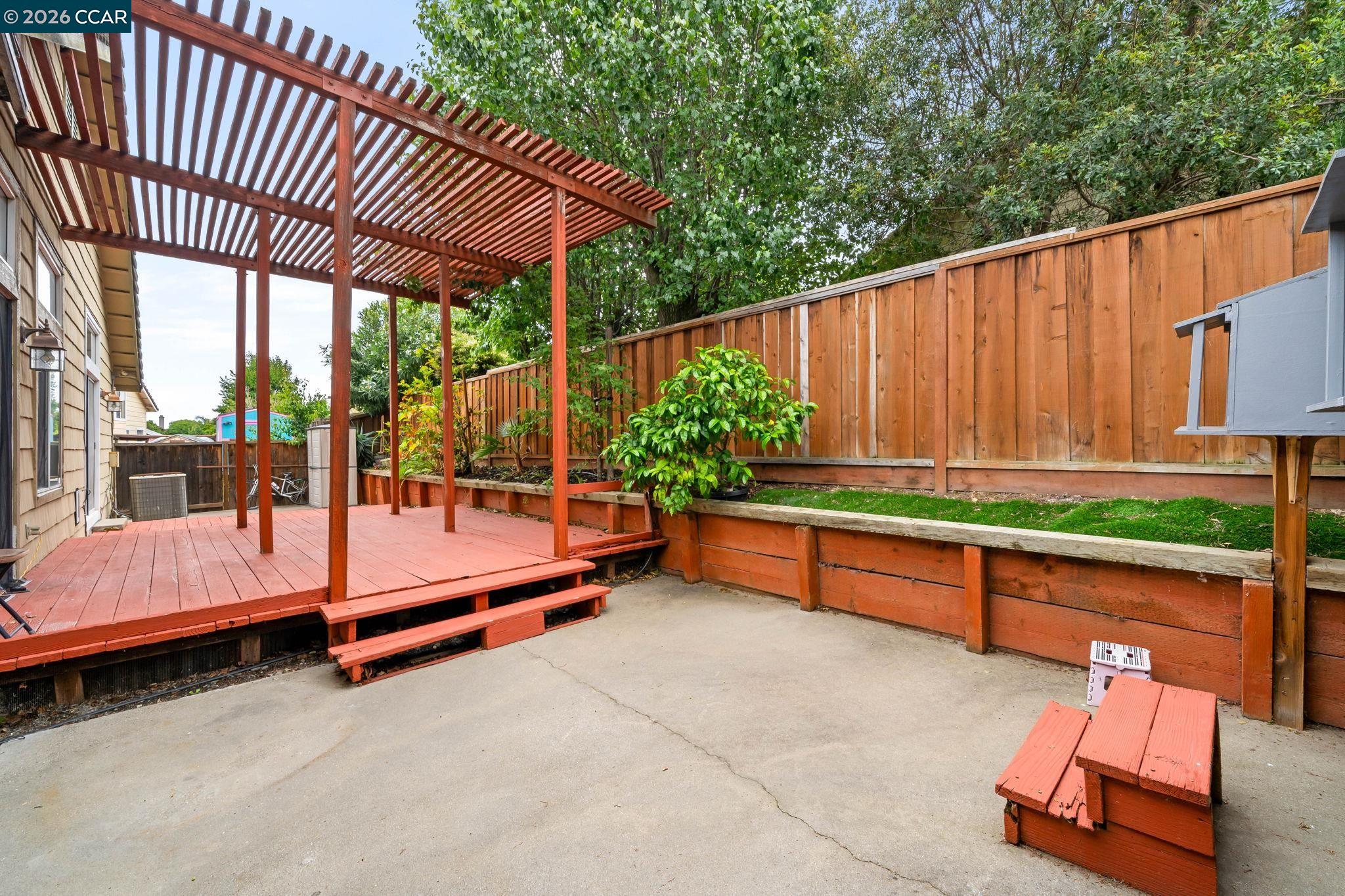 207 Babbling Brook Way, Pittsburg, CA, 94565